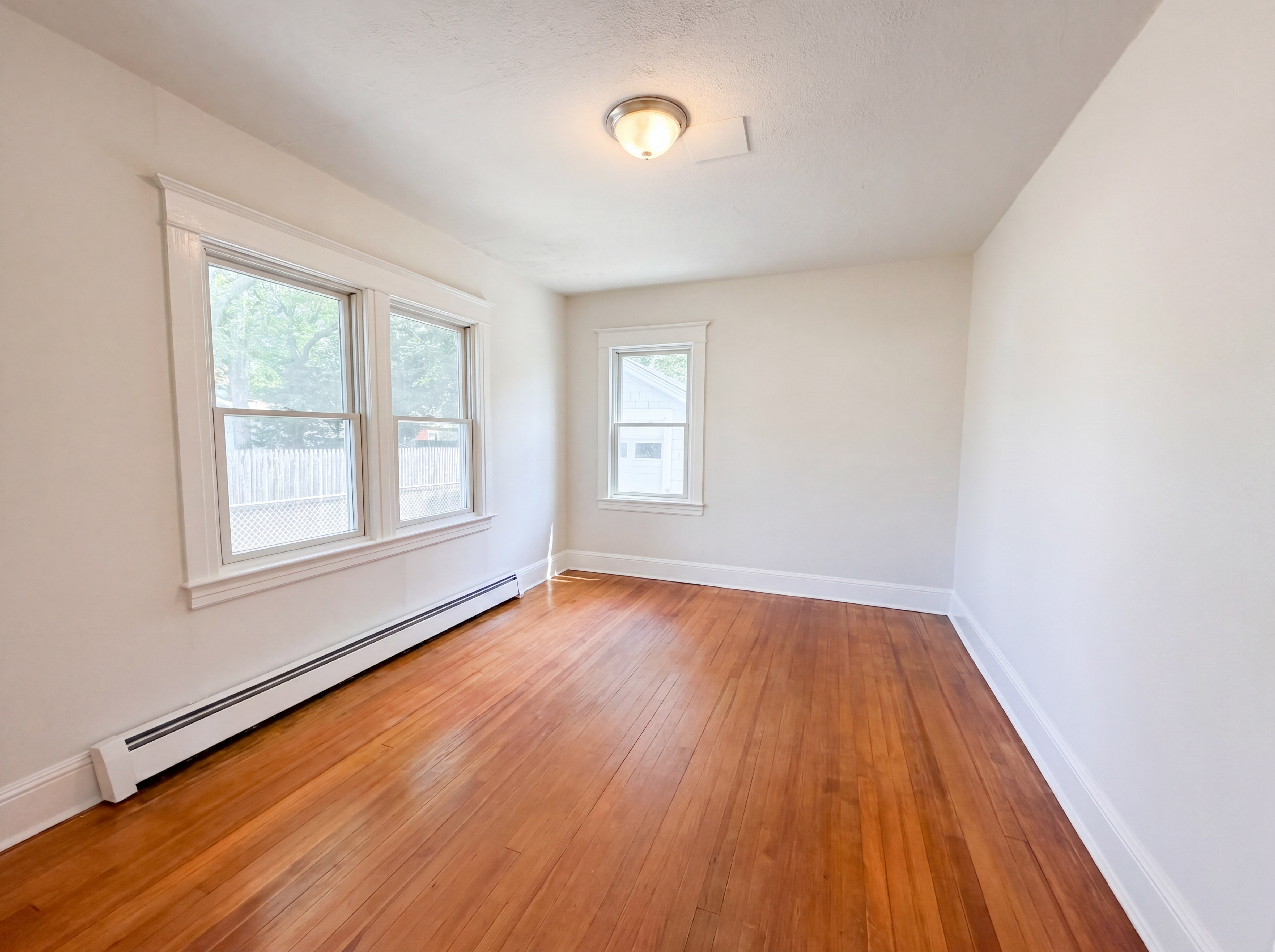 Photo 12 of 26 of 43 Highland Ave, Patchogue, NY