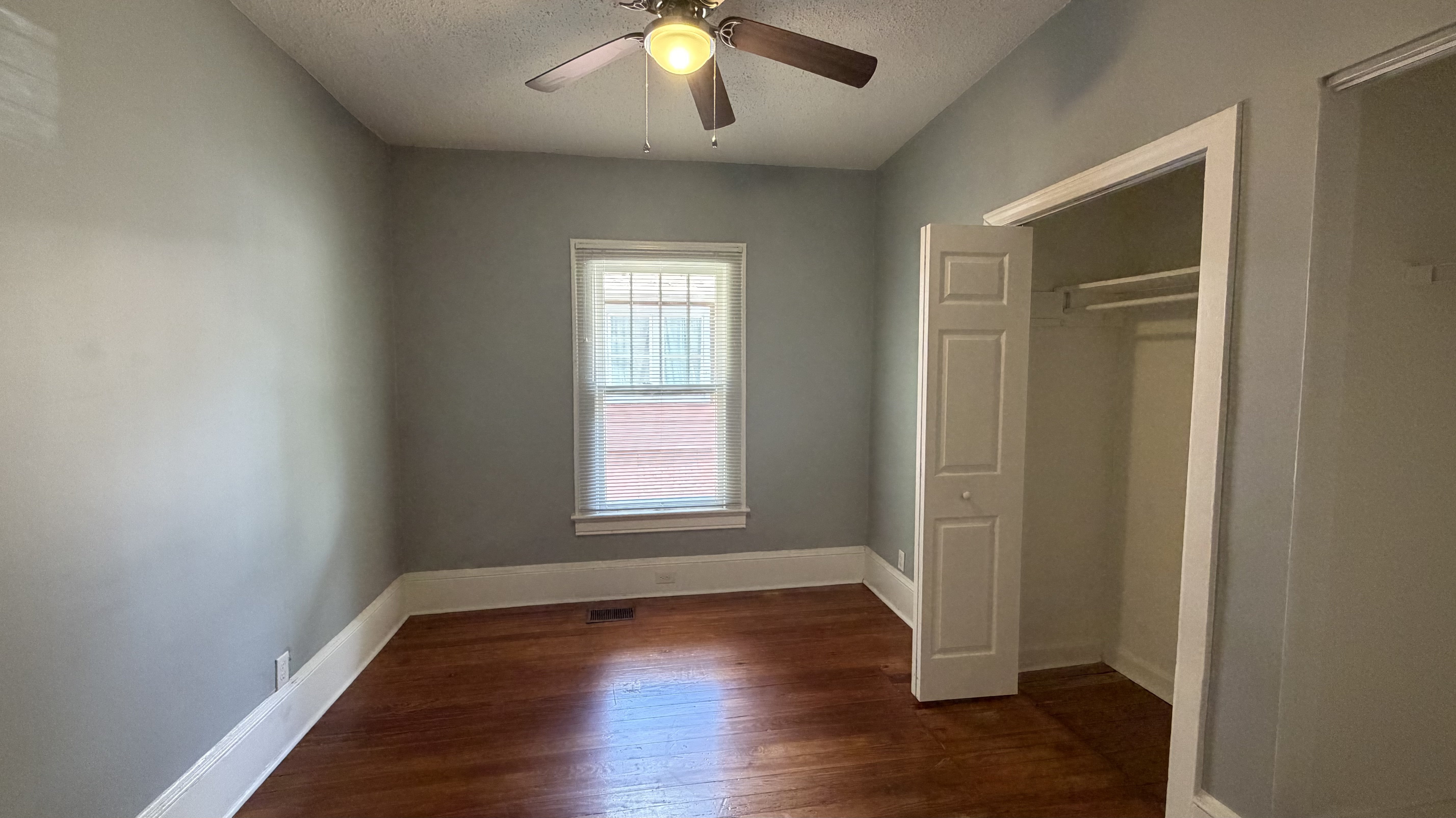 Photo 11 of 19 of 1411 Fulton Ave, Atlanta, GA