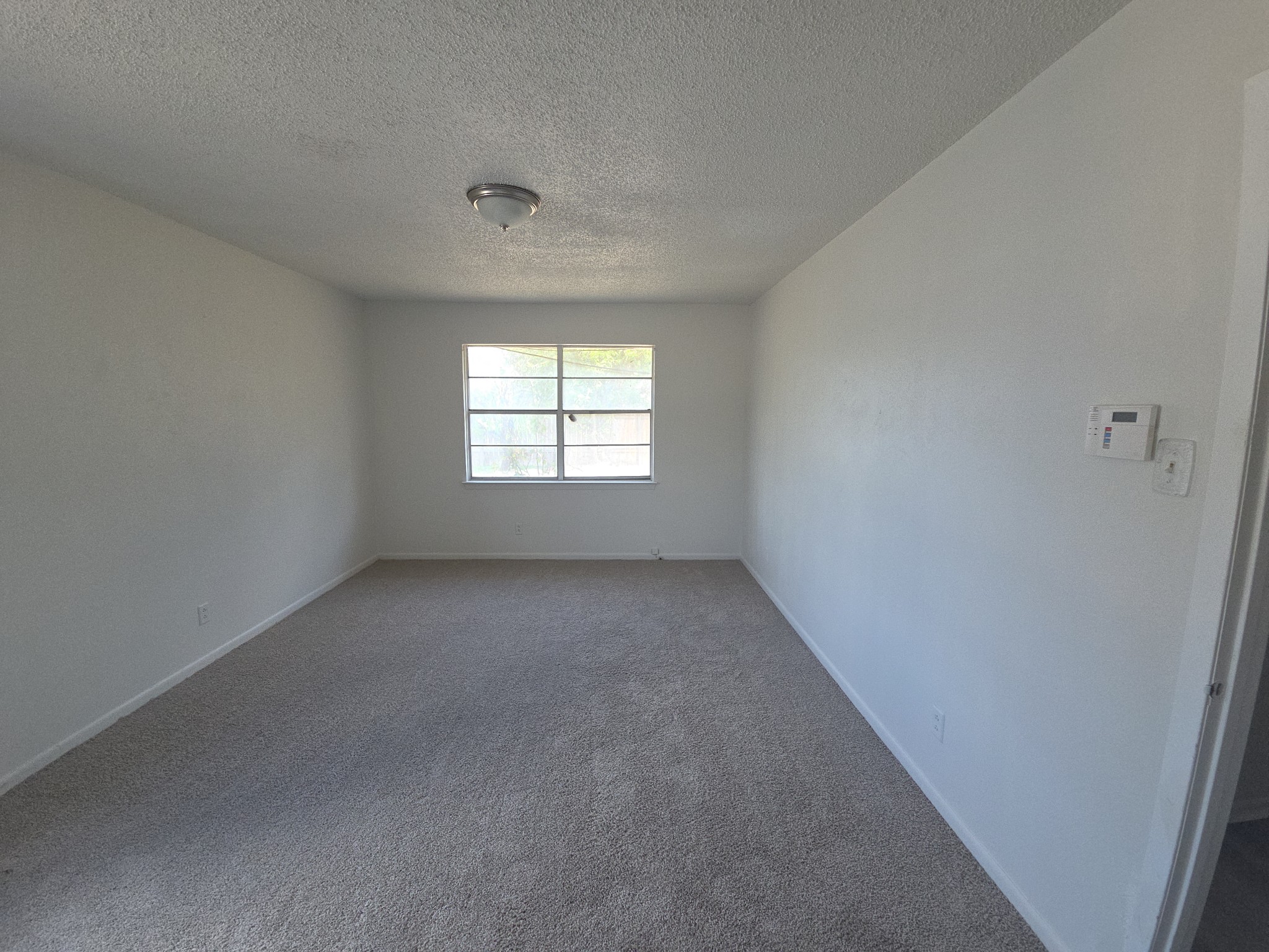 Photo 8 of 17 of 1500 Dallas St, Killeen, TX