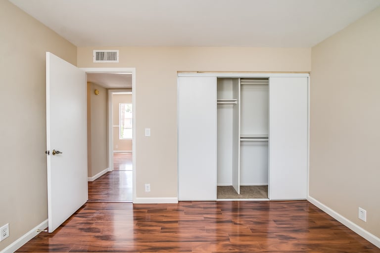 Photo 18 of 37 - 7426 W Carol Ave, Peoria, AZ 85345