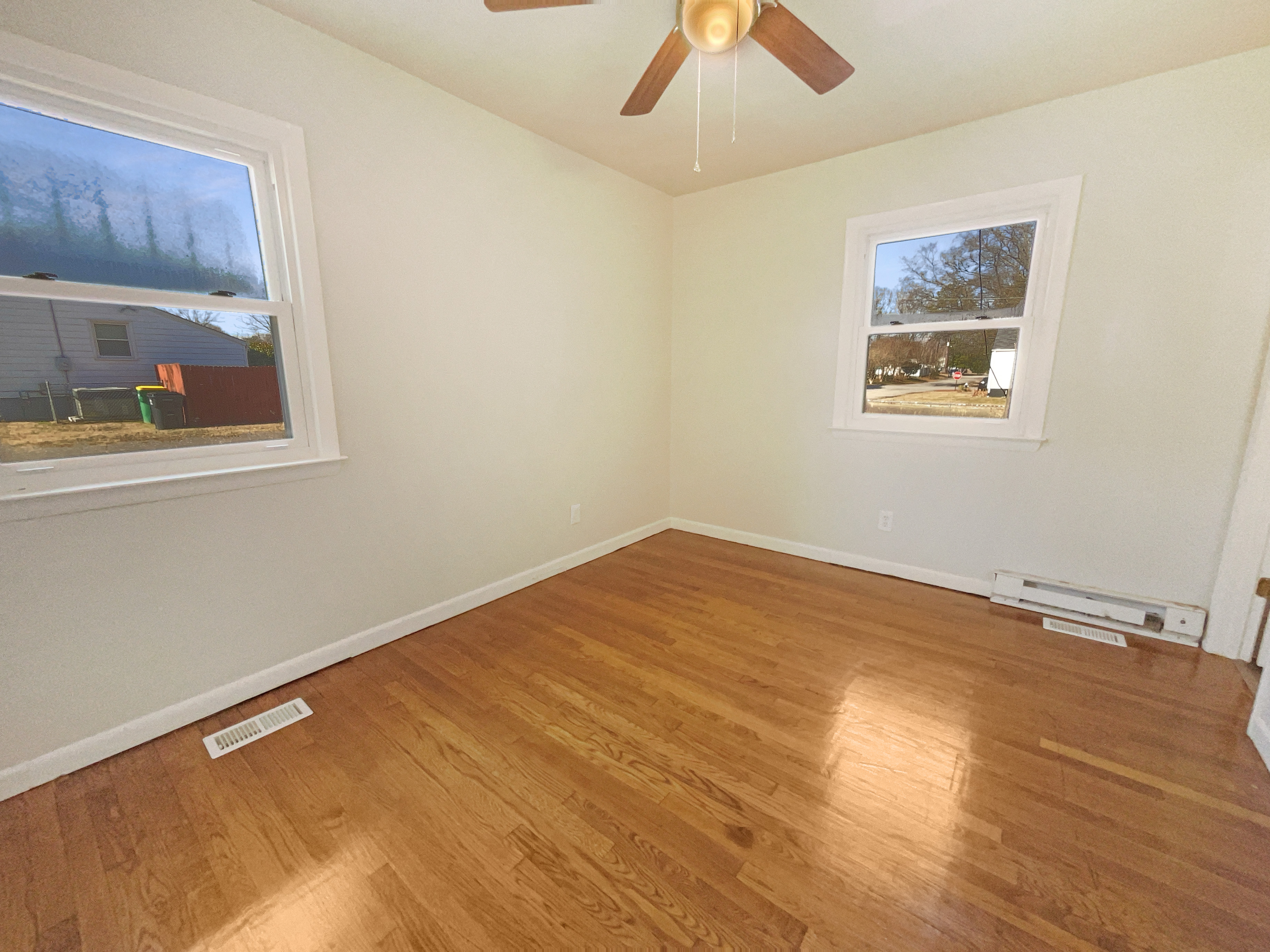 Photo 15 of 30 of 2807 Clingman St, Hopewell, VA