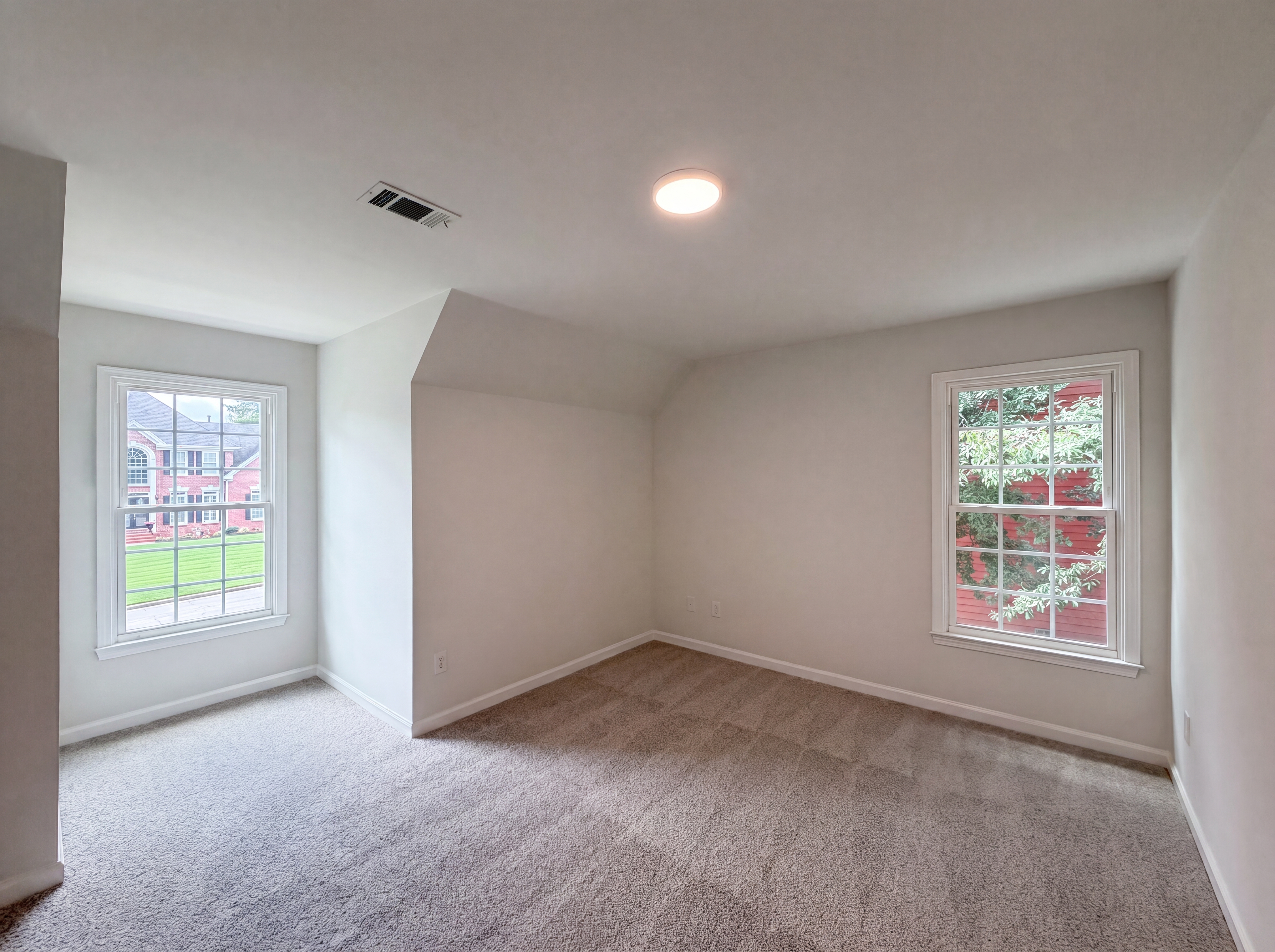 Photo 19 of 29 of 4141 Stillwater Pt, Ellenwood, GA