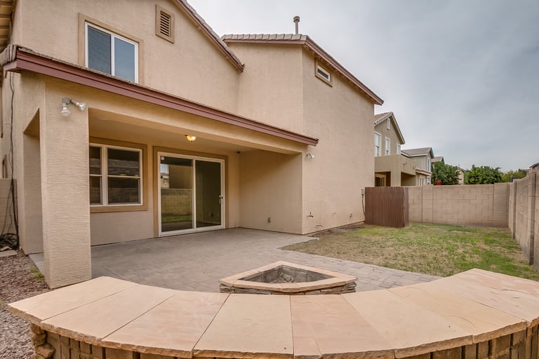 Photo 5 of 34 - 2230 E Wayland Dr, Phoenix, AZ 85040