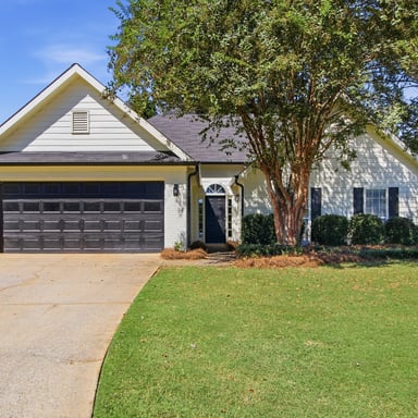 Property photo 1 of 3104 Baker Plantation Ct