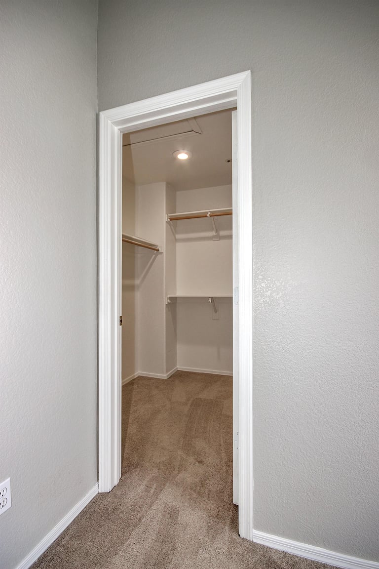 Photo 15 of 23 - 1109 W Mango Dr, Gilbert, AZ 85233