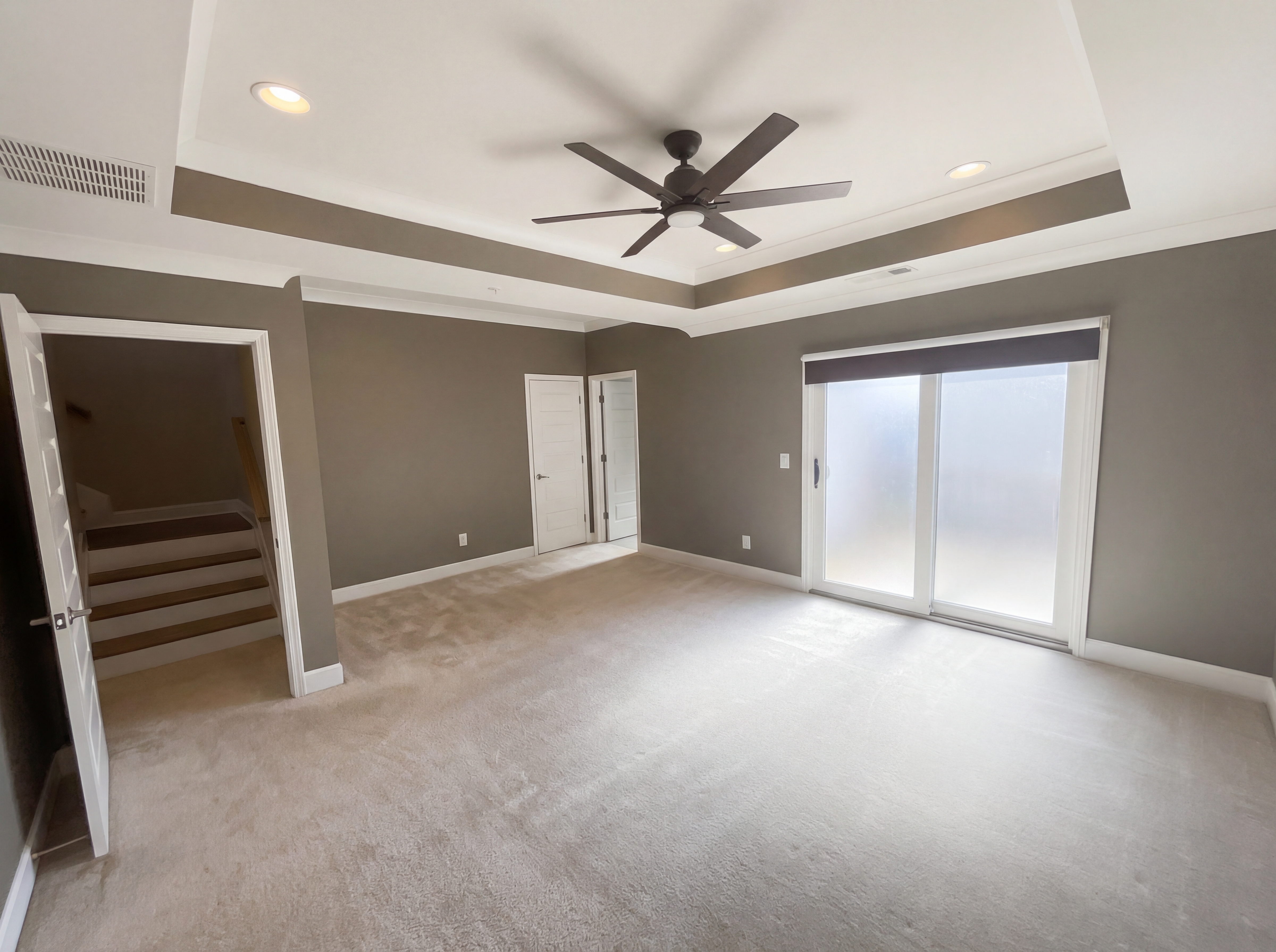 Photo 19 of 34 of 2154 Hinton Dr SE, Smyrna, GA