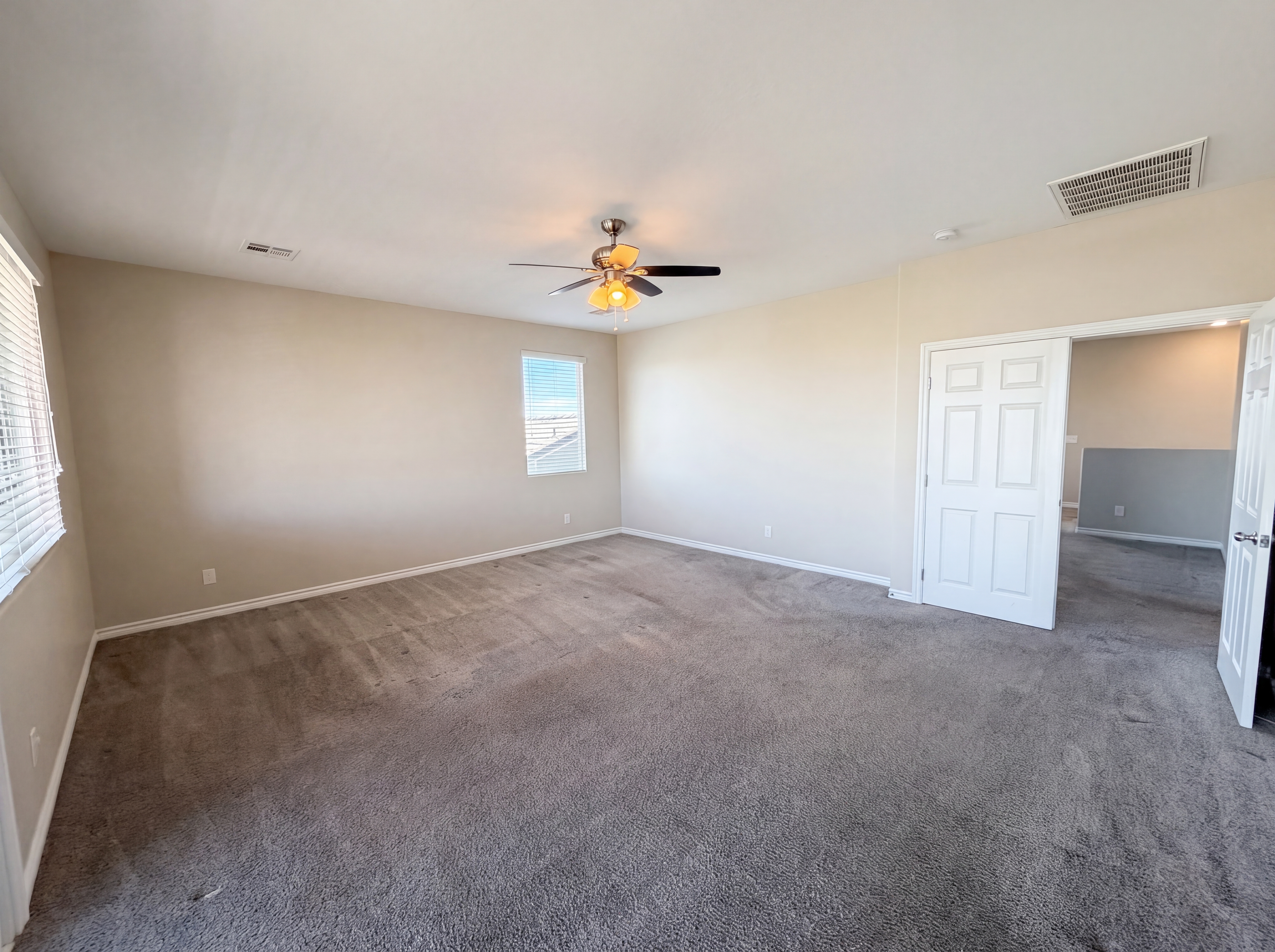 Photo 22 of 56 of 1418 Dire Wolf Ave, North Las Vegas, NV