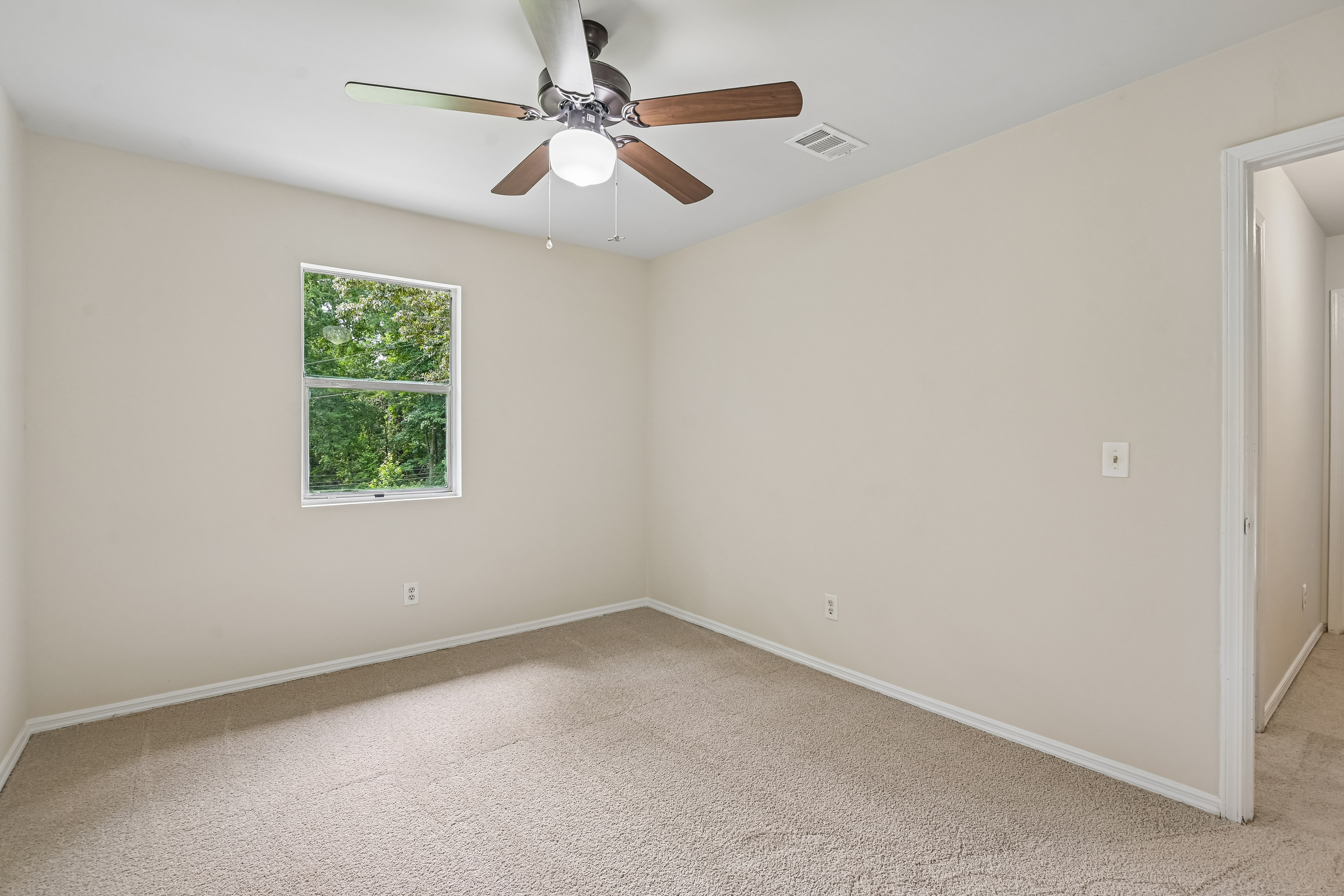 Photo 19 of 43 of 161 Patrick Dr, Dallas, GA