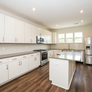 Property photo 2 of 4416 Avery Ave