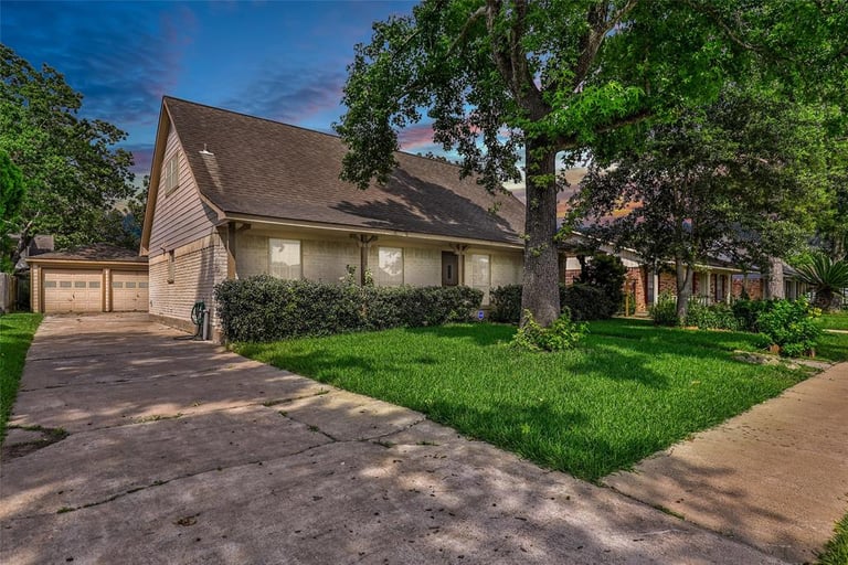 default property photo