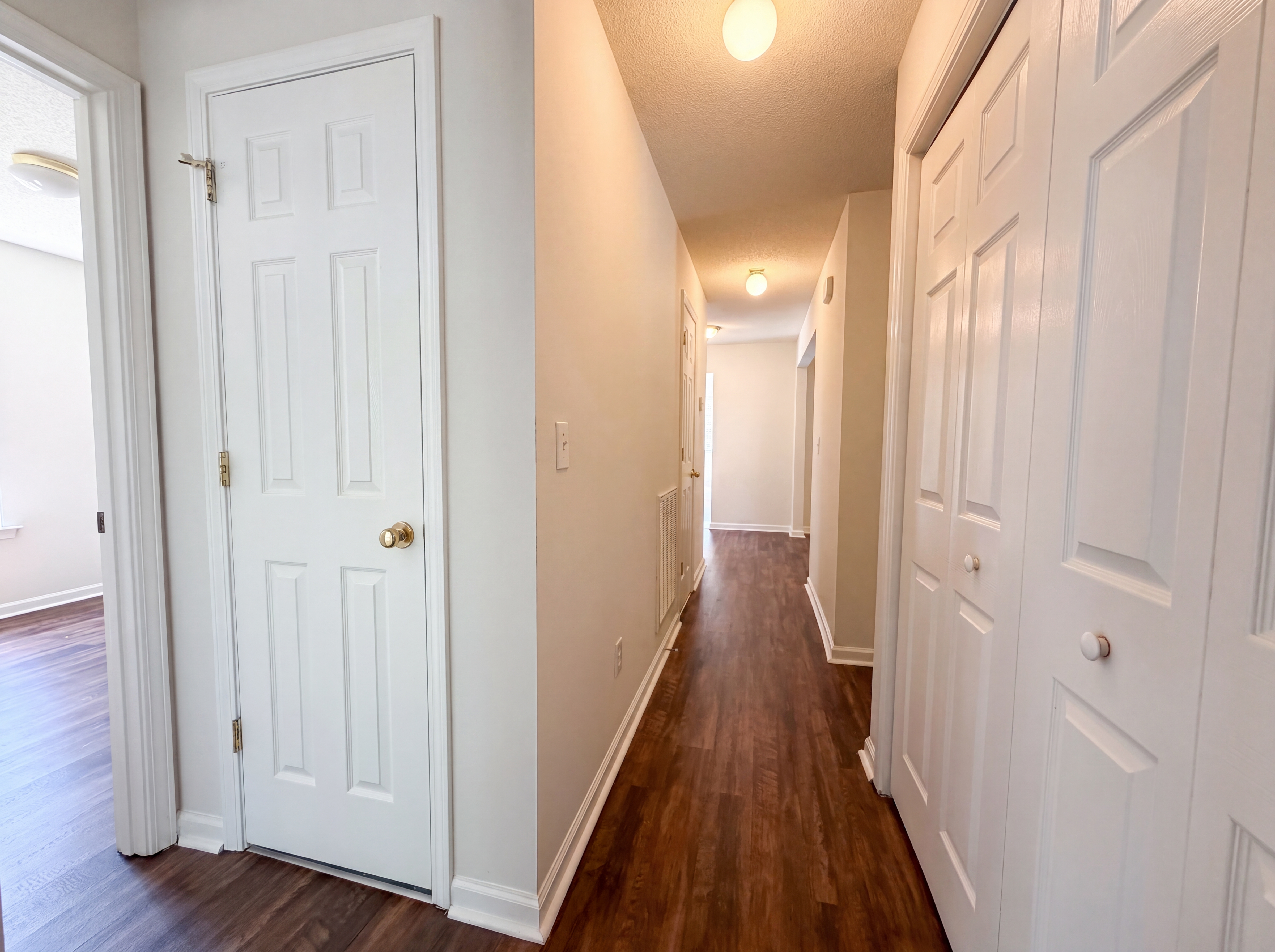 Photo 12 of 20 of 301 Hocutt Dr, Clayton, NC