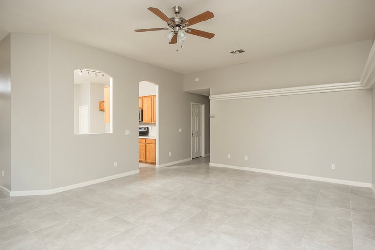 Photo 4 of 22 - 774 E Stottler Dr, Gilbert, AZ 85296