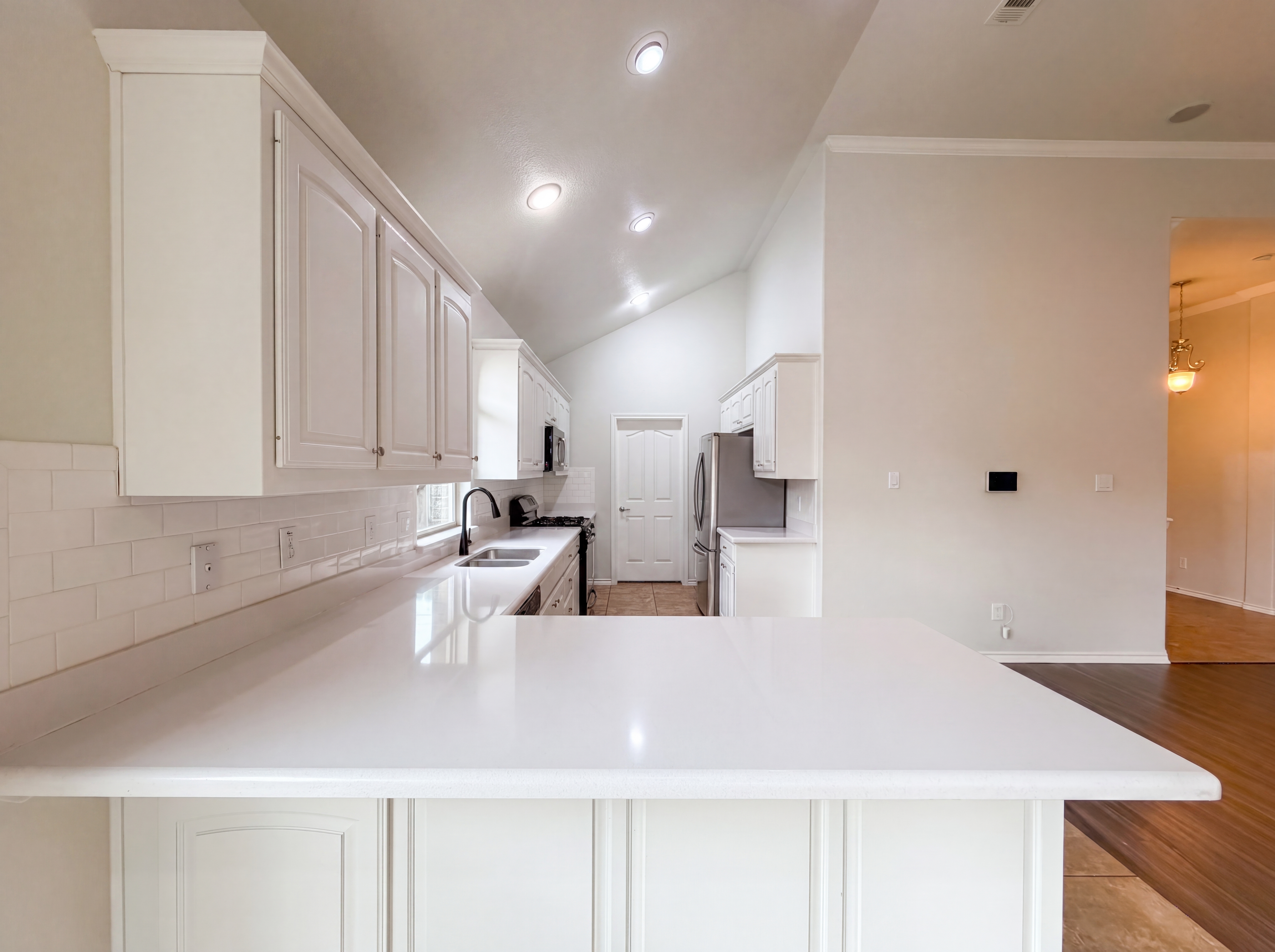 Photo 2 of 26 of 12817 Breckenridge Ct, Fort Worth, TX