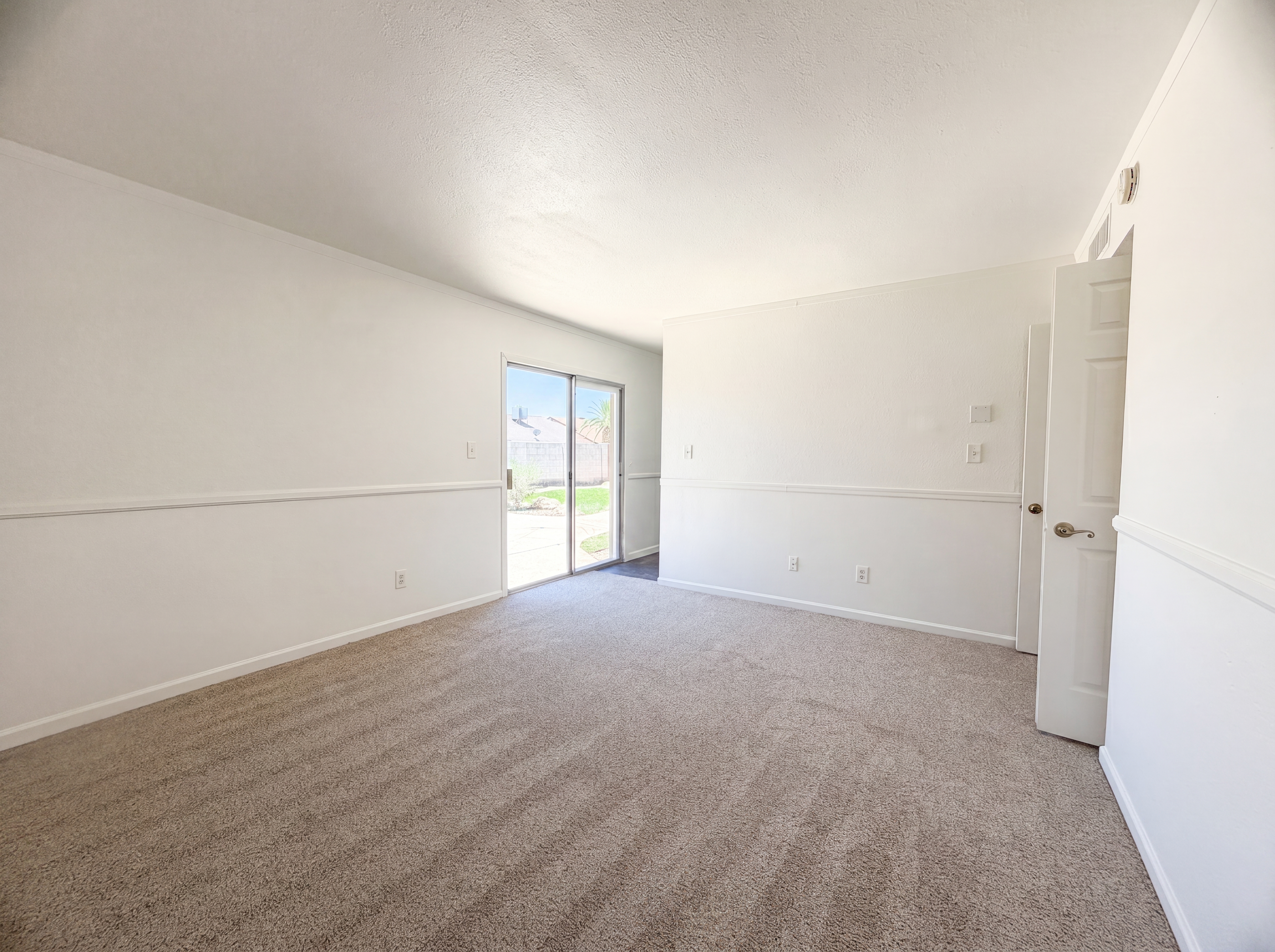 Photo 8 of 17 of 1307 W Alamo Dr, Chandler, AZ