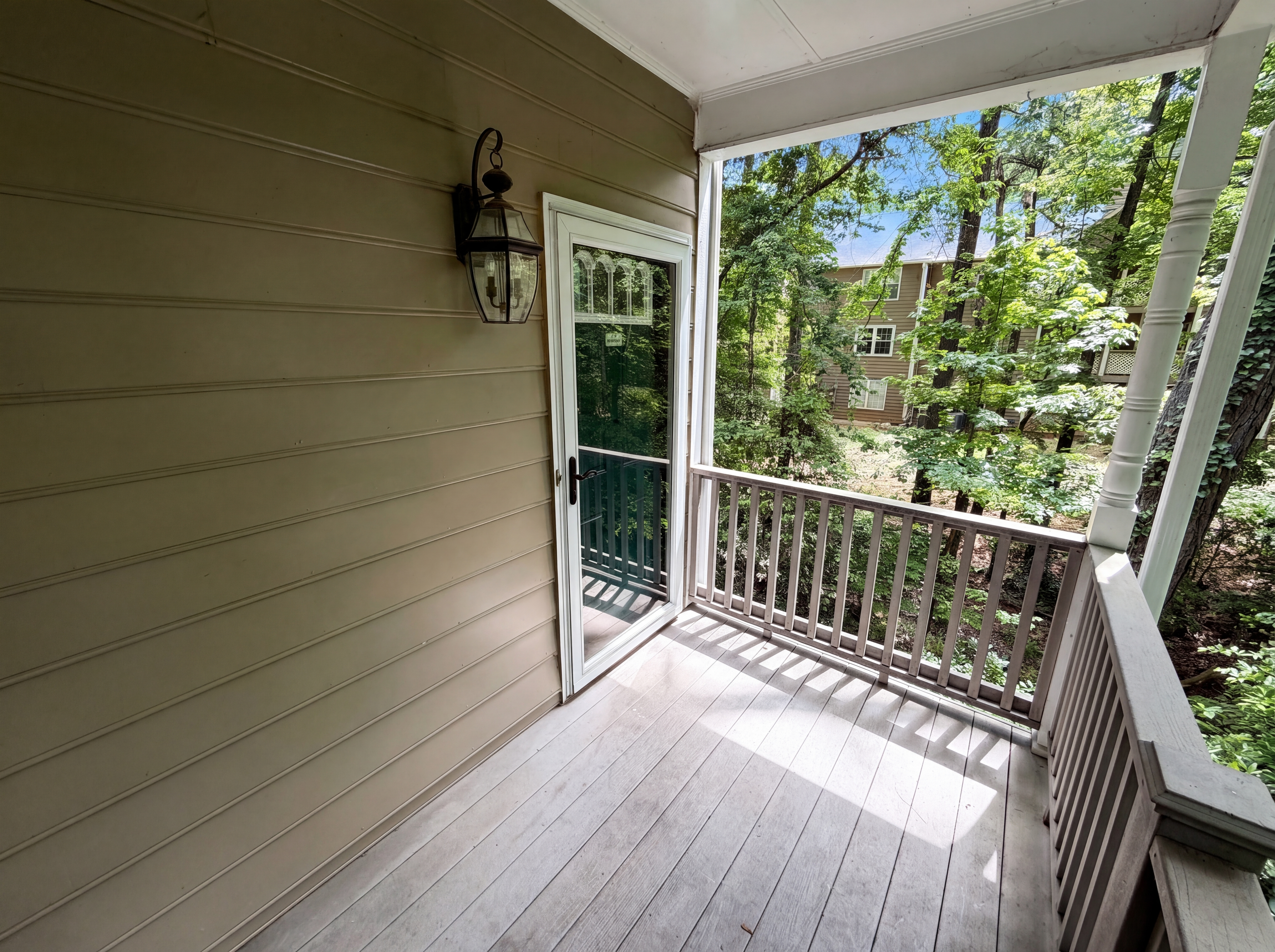Photo 30 of 34 of 4491 Pineridge Cir, Atlanta, GA