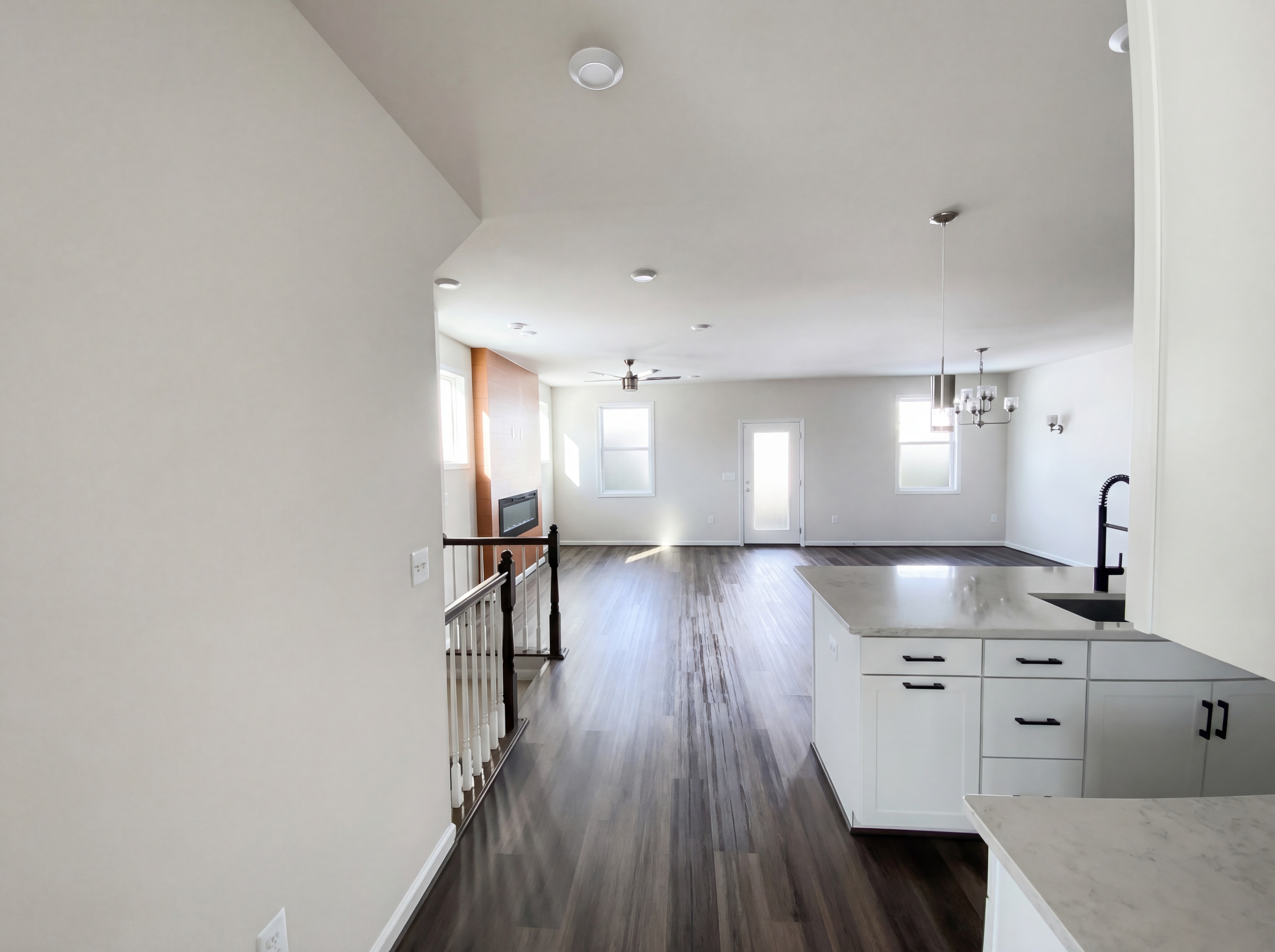 Photo 7 of 24 of 6511 Wild Orchid Ct, Fredericksburg, VA