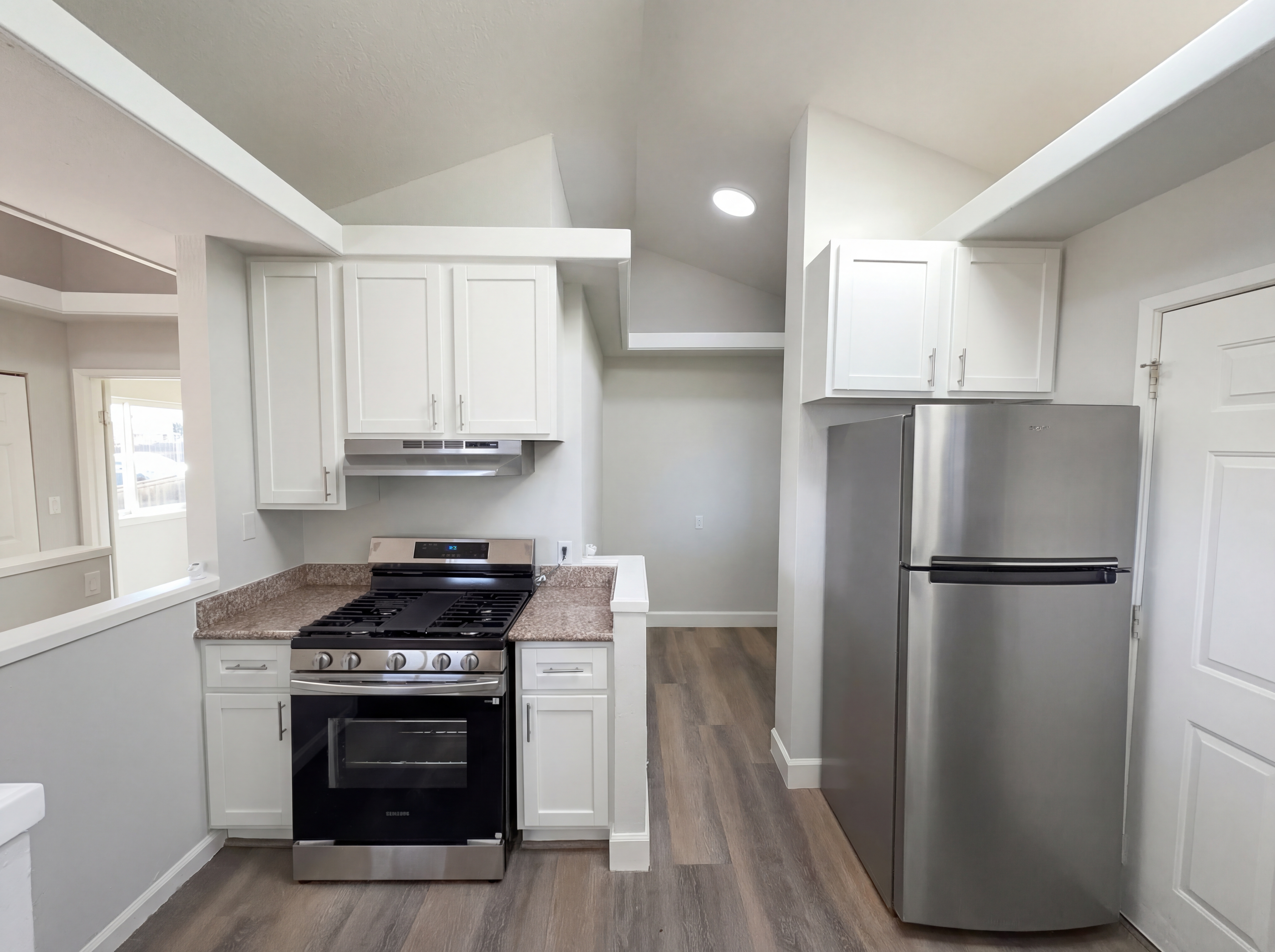 Photo 23 of 43 of 2291 Yale St, Martinez, CA