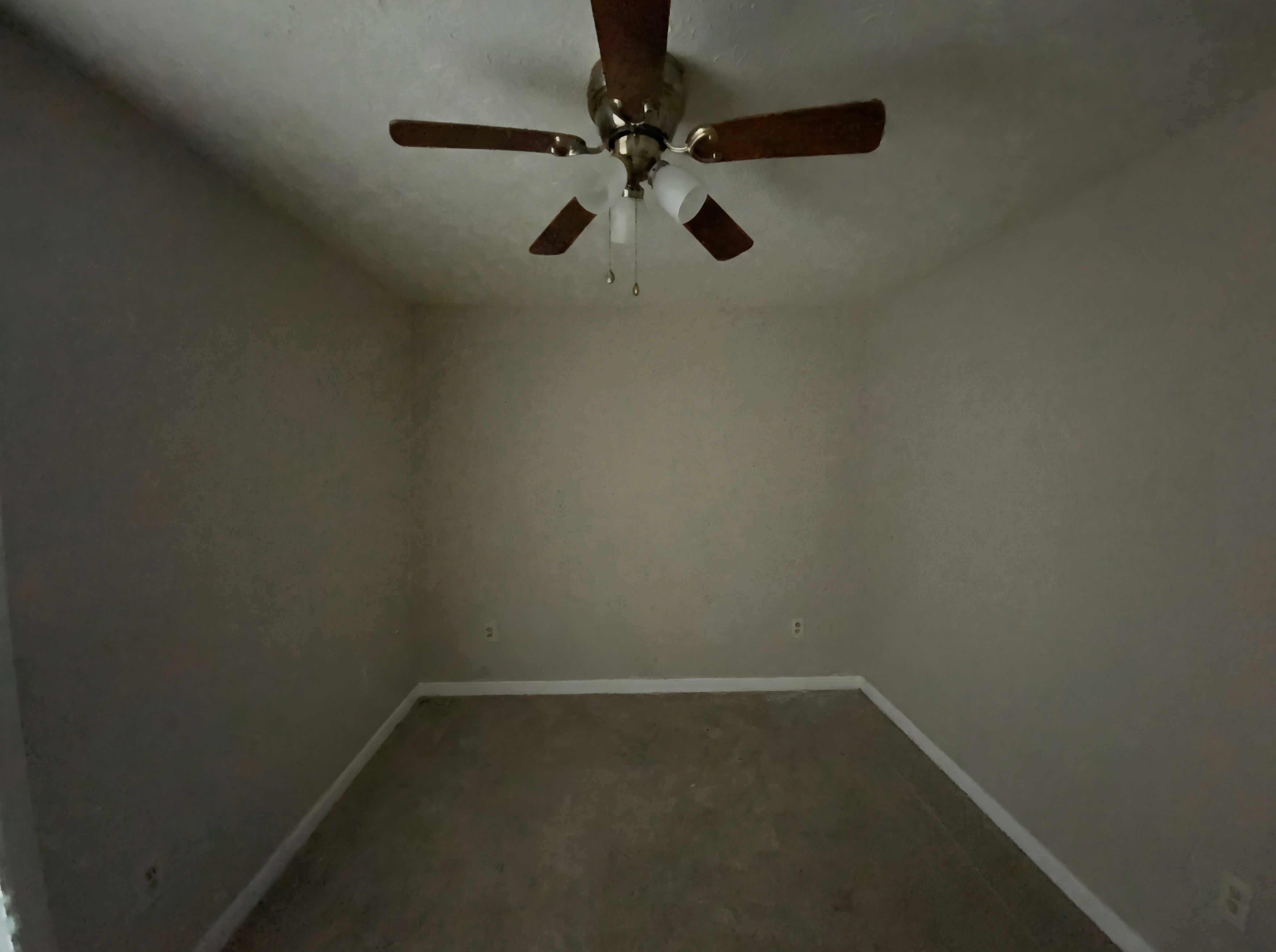 Photo 17 of 27 of 1221 Dalraida Rd, Montgomery, AL