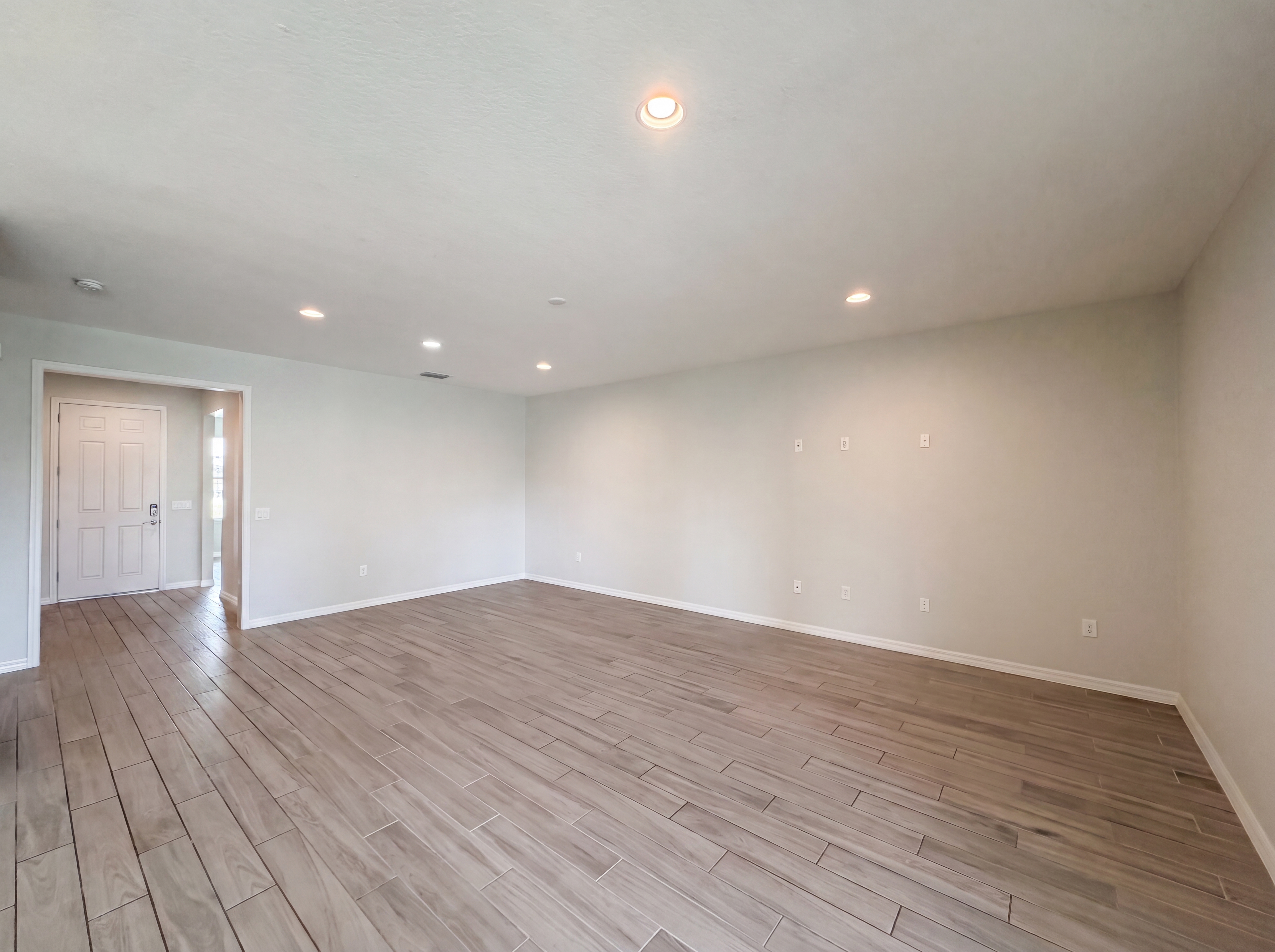 Photo 27 of 29 of 4510 Penkert Pl, Lakeland, FL