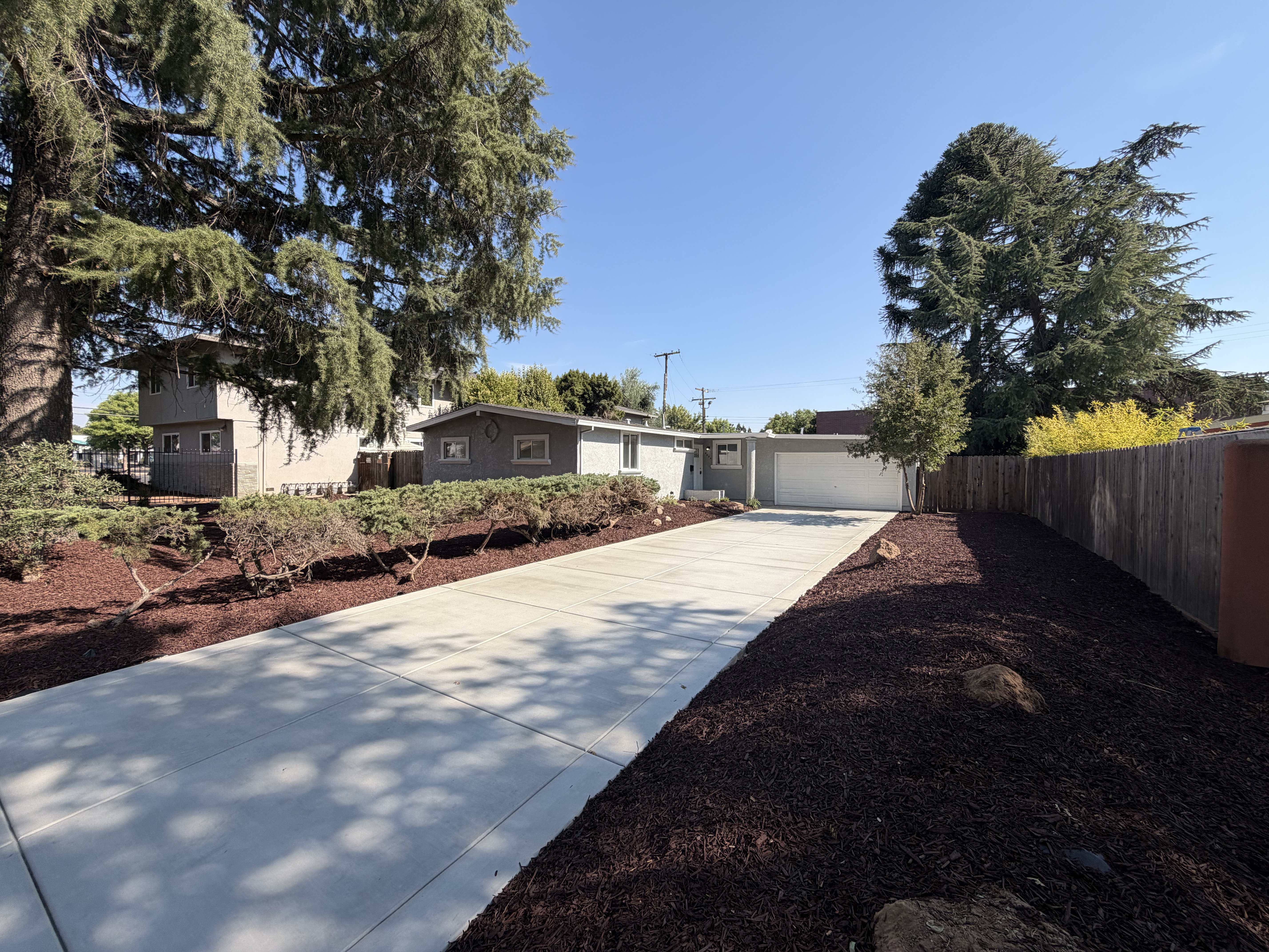 Photo 21 of 29 of 4224 Boone Ln, Sacramento, CA