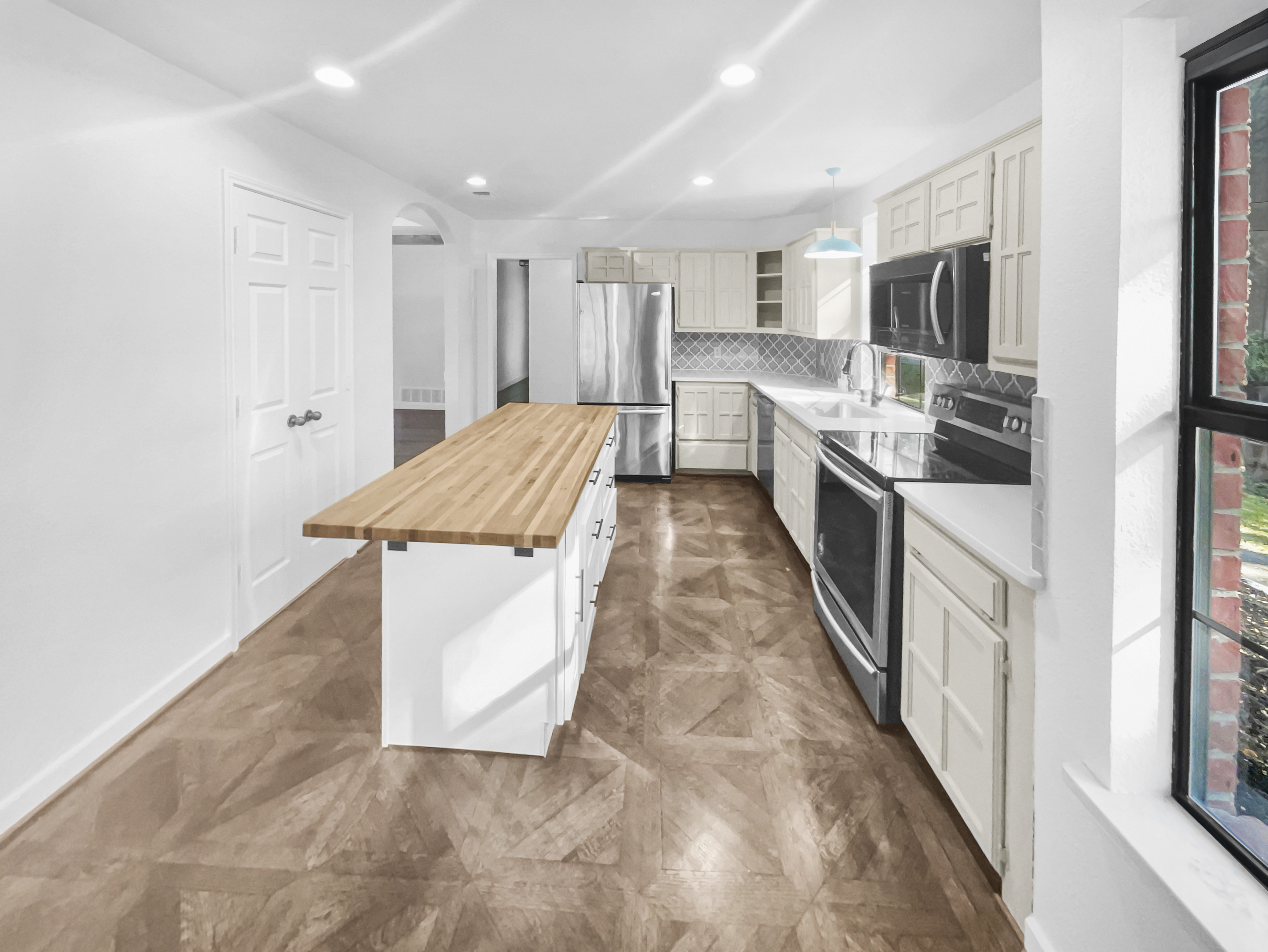 Photo 18 of 21 of 240 Priscilla Cir, McKinney, TX