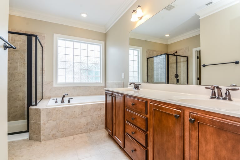 Photo 13 of 26 - 2261 Dunlin Ln, Raleigh, NC 27614