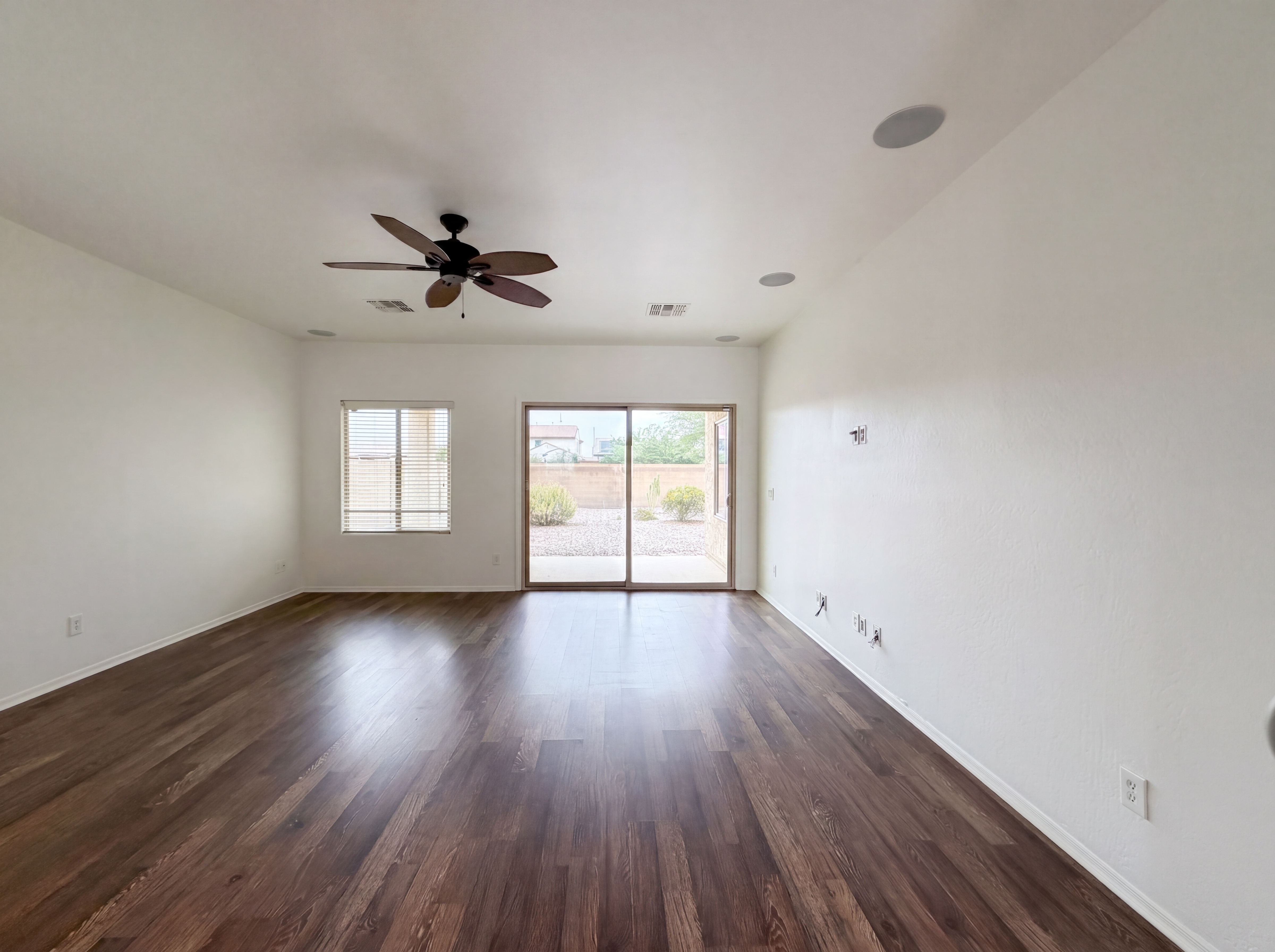 Photo 8 of 17 of 5458 W Montebello Way, Florence, AZ