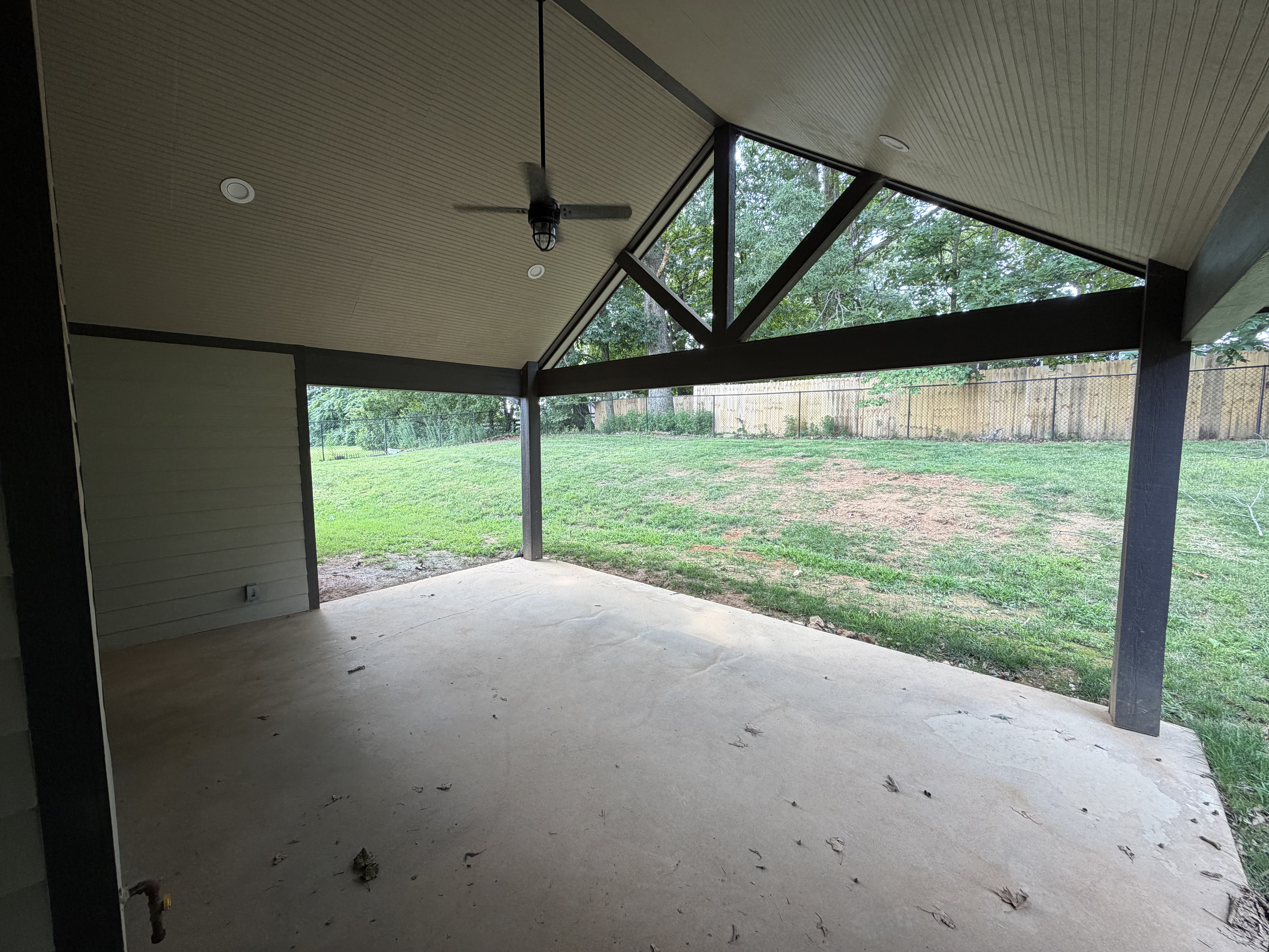 Photo 28 of 29 of 354 Fairway Dr, Dandridge, TN