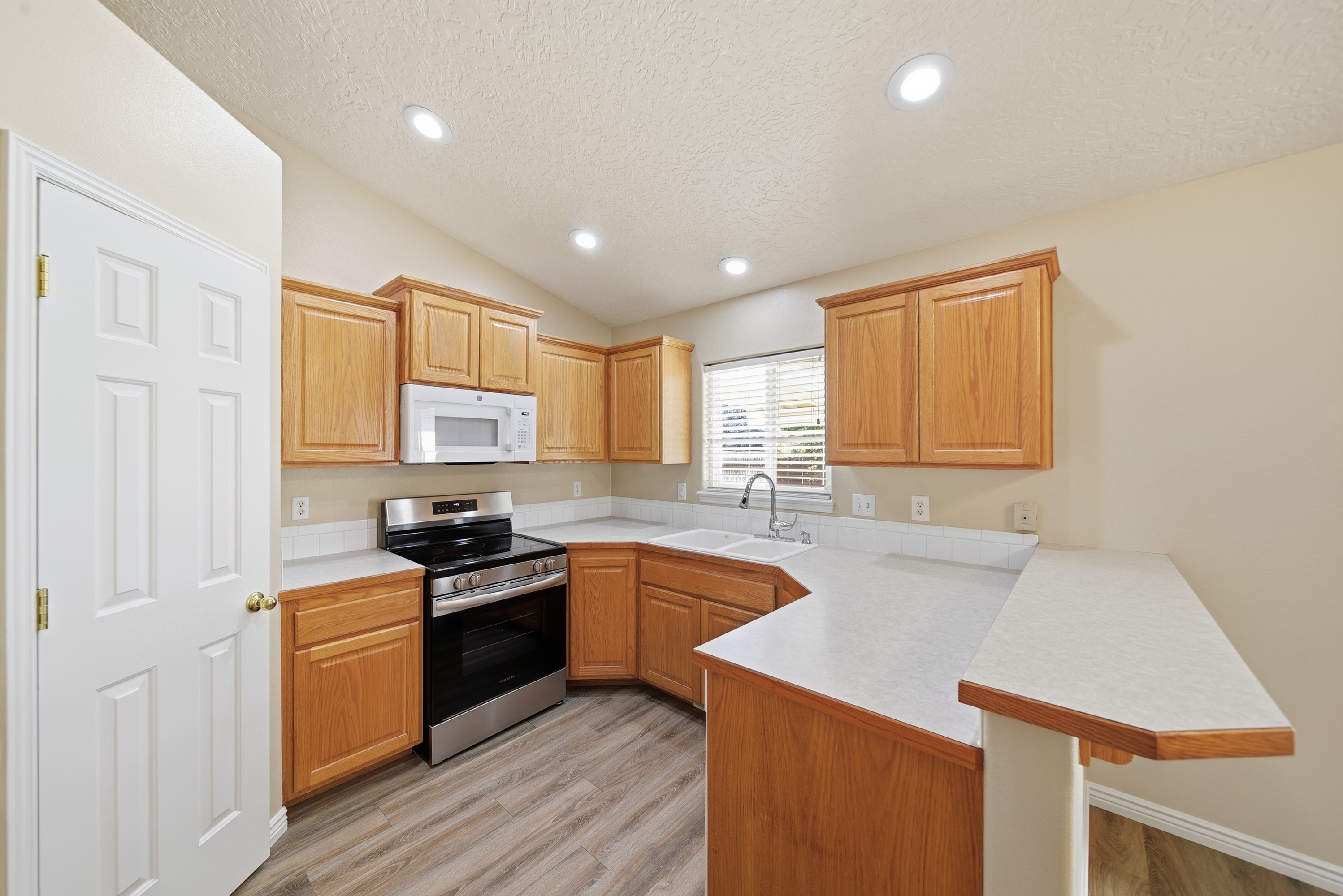 Photo 8 of 35 of 5239 S Apsley Pl, Boise, ID