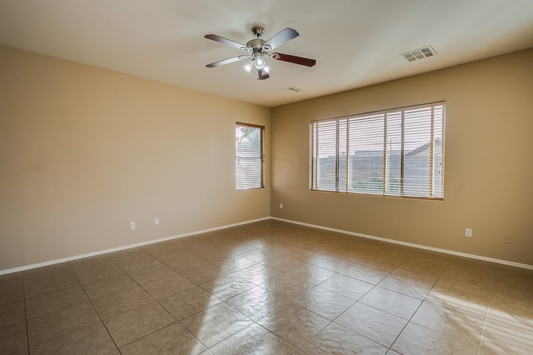 Photo 18 of 35 - 2358 S Rennick Dr, Apache Junction, AZ 85120