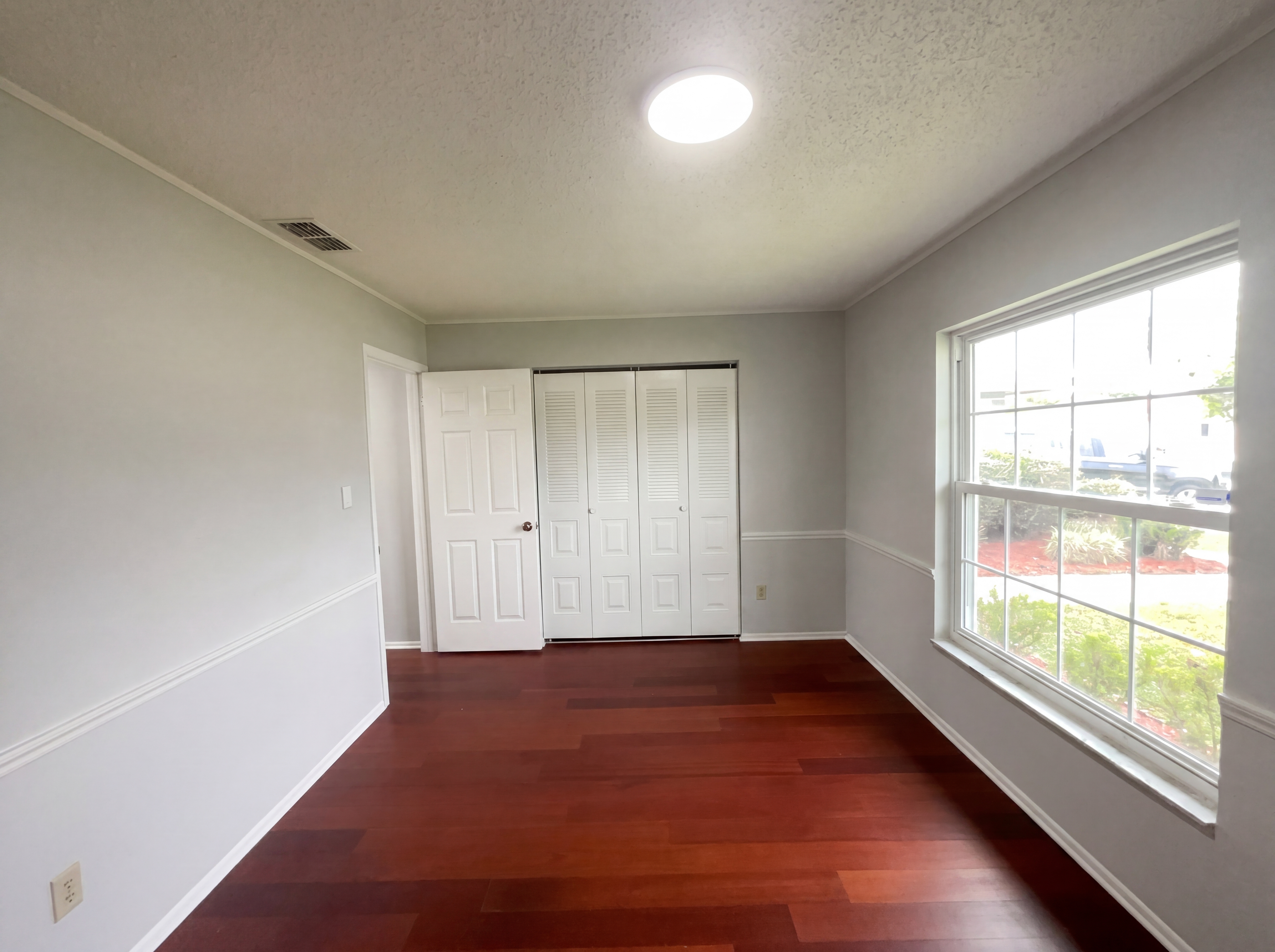 Photo 11 of 23 of 5508 Silent Brook Dr, Orlando, FL