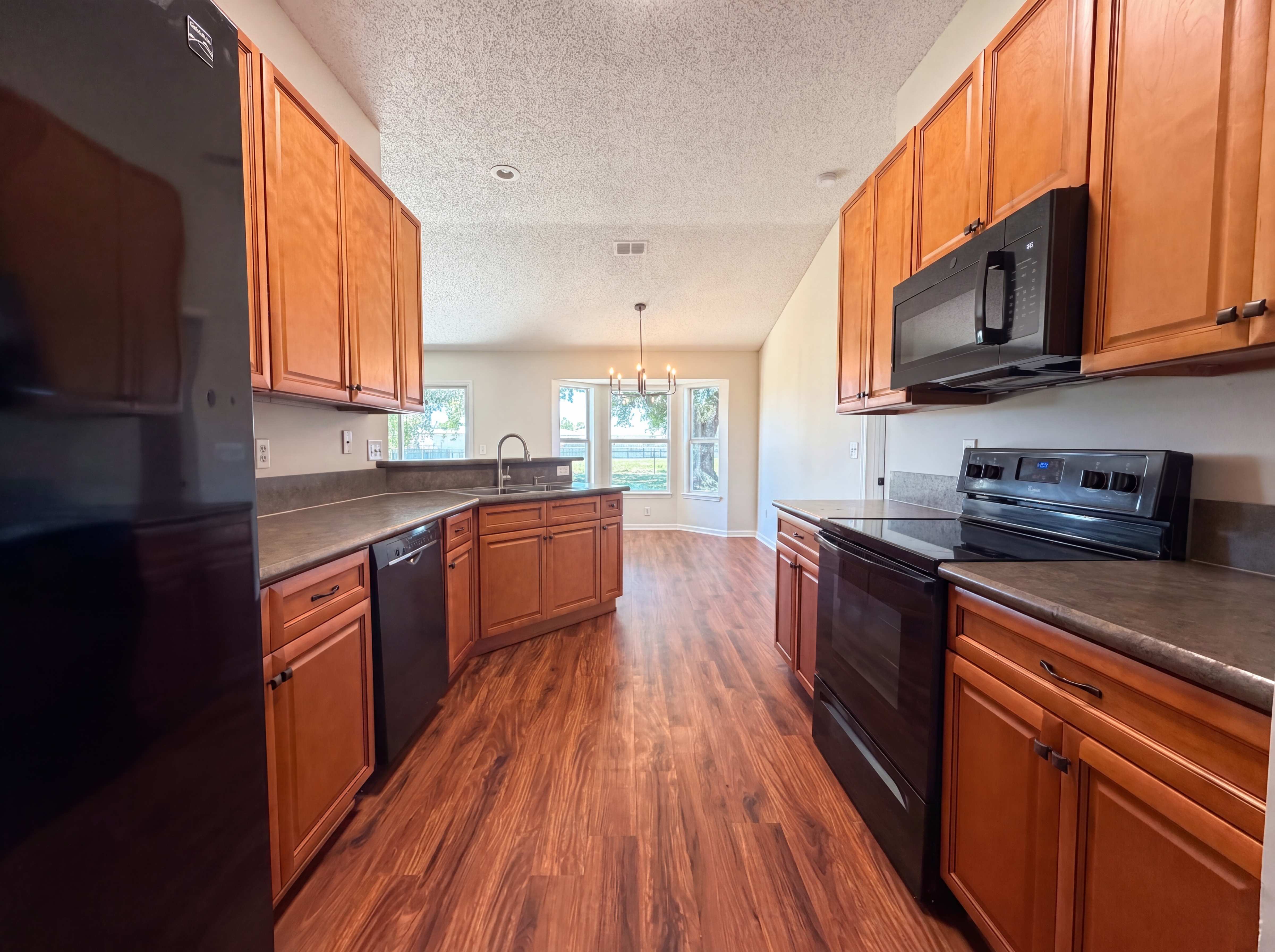 Photo 2 of 21 of 11424 Rolling River Blvd, Jacksonville, FL