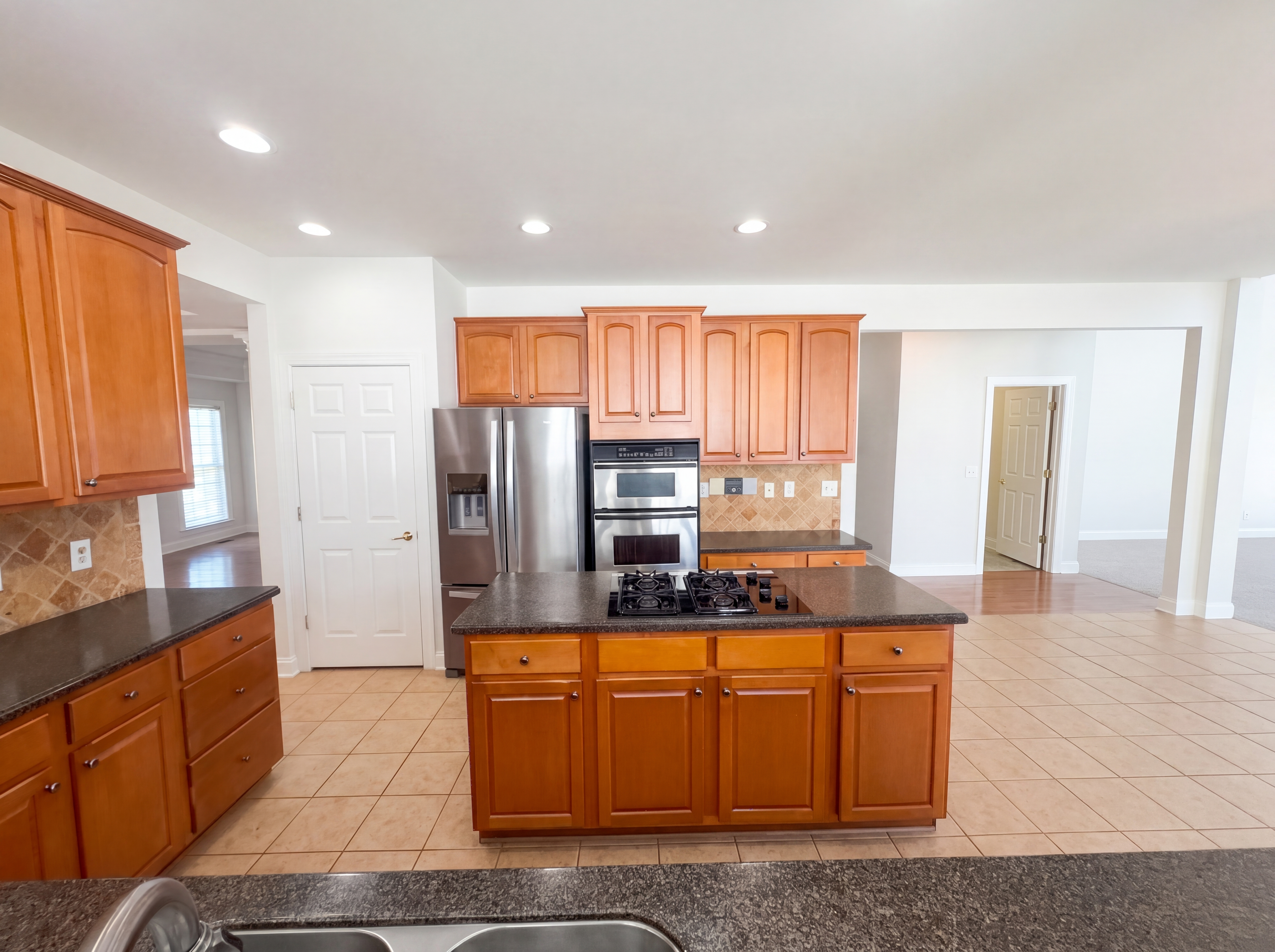 Photo 6 of 35 of 4993 Winding Ridge Dr, Greensboro, NC