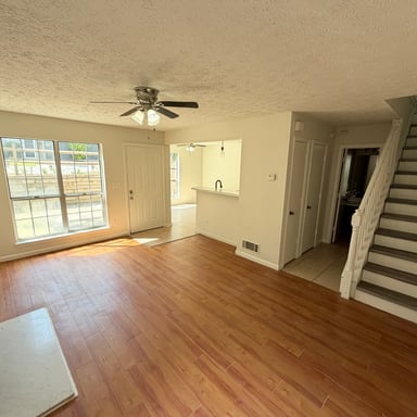 Property photo 2 of 1079 Brittwood Pl