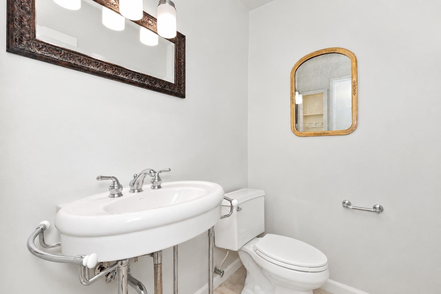 Photo 16 of 20 of 4303 Castlewood Pkwy, Columbus, GA