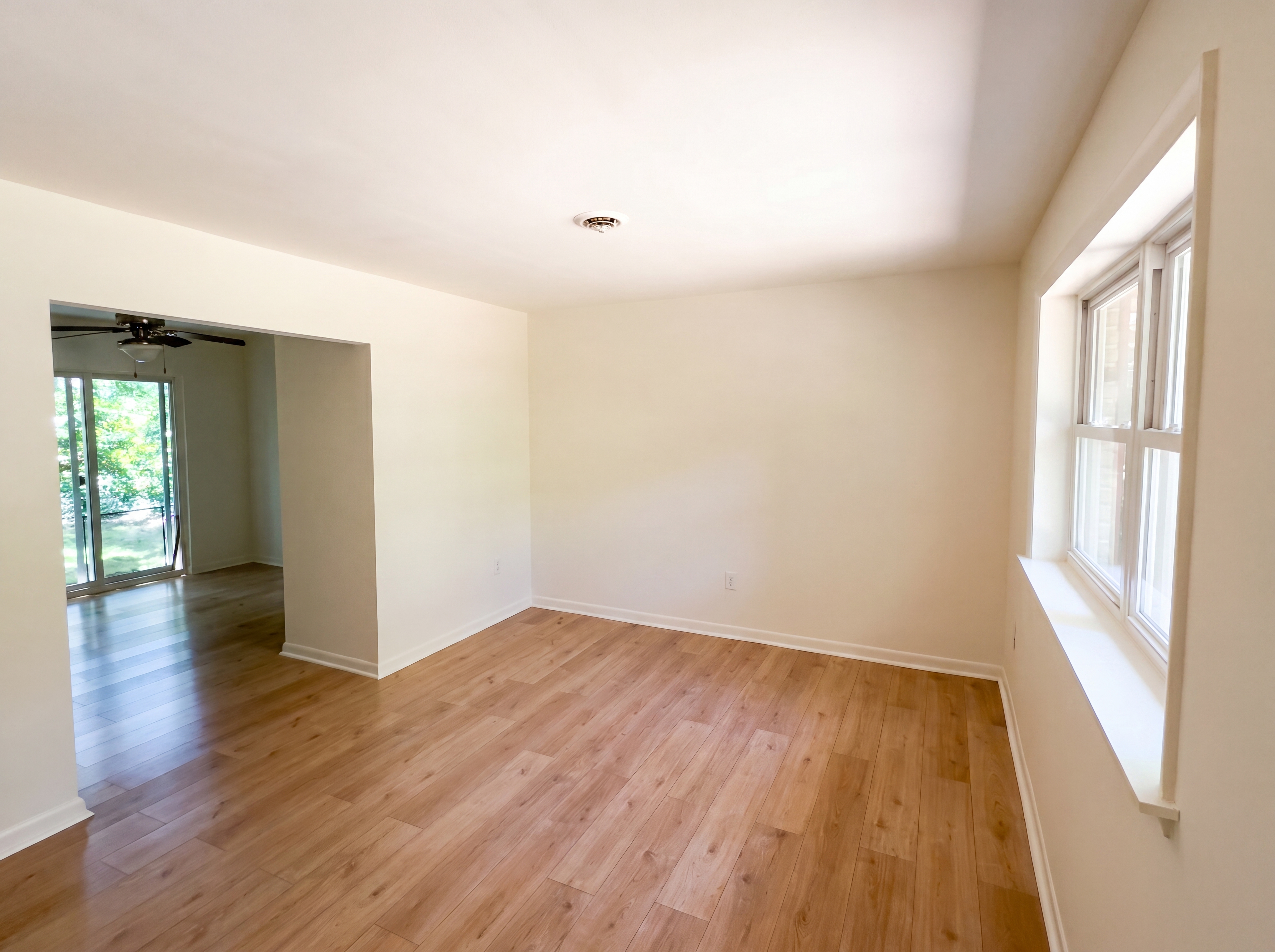 Photo 3 of 20 of 7307 E Ranier Dr, Parsonsburg, MD