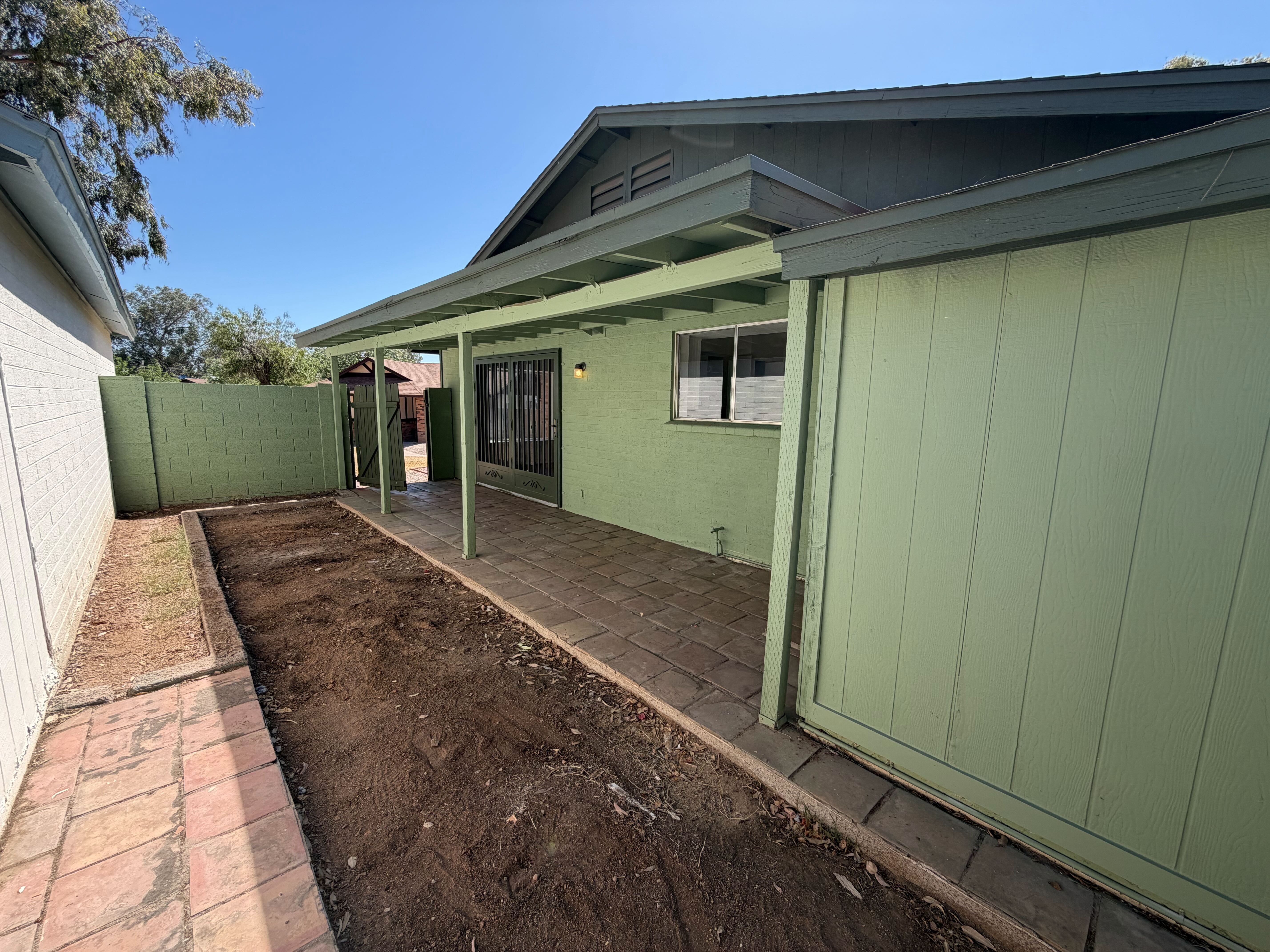 Photo 5 of 17 of 5135 E Evergreen St, Mesa, AZ