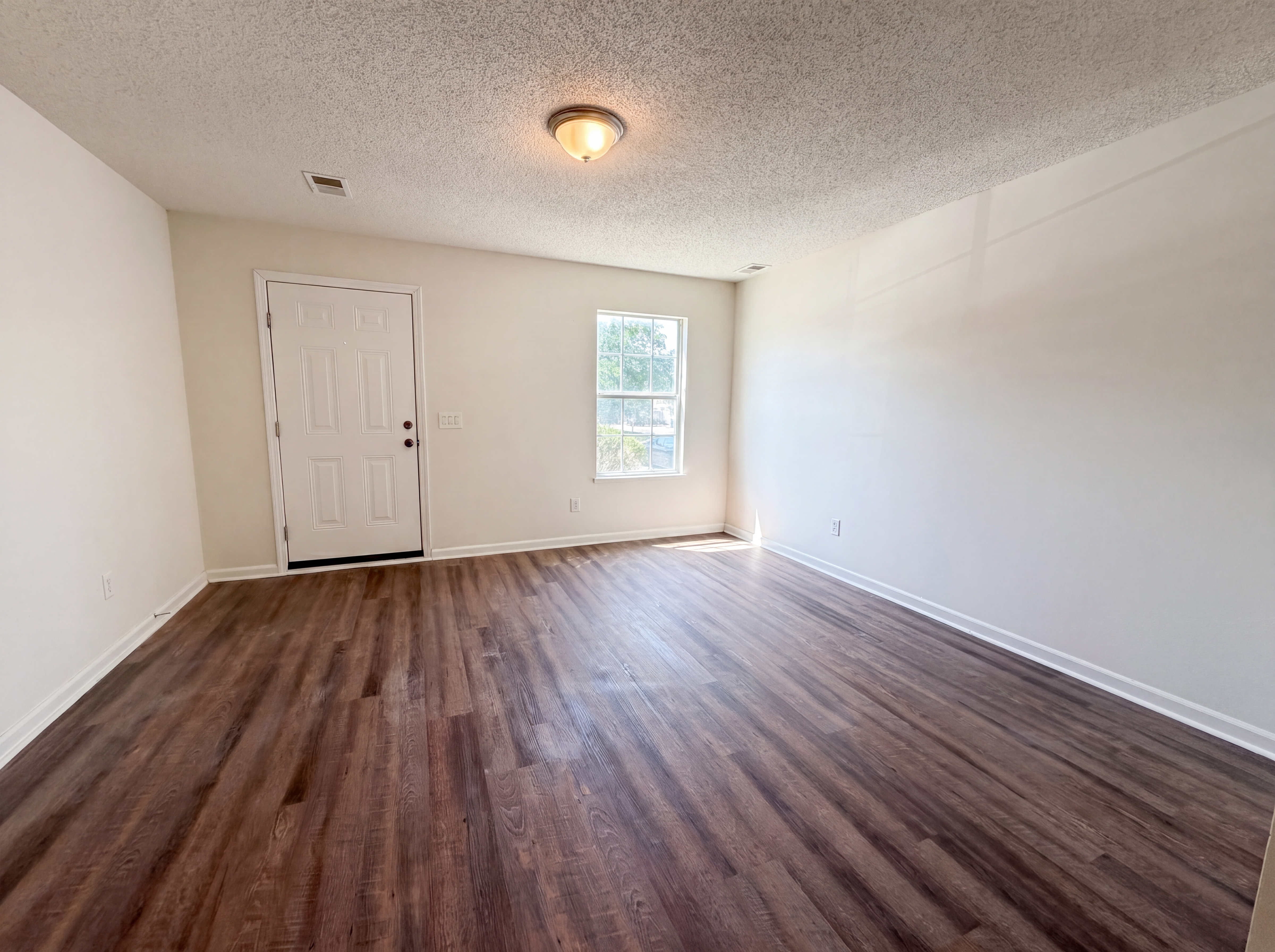 Photo 7 of 22 of 507 Summit Terrace Ct, Columbia, SC
