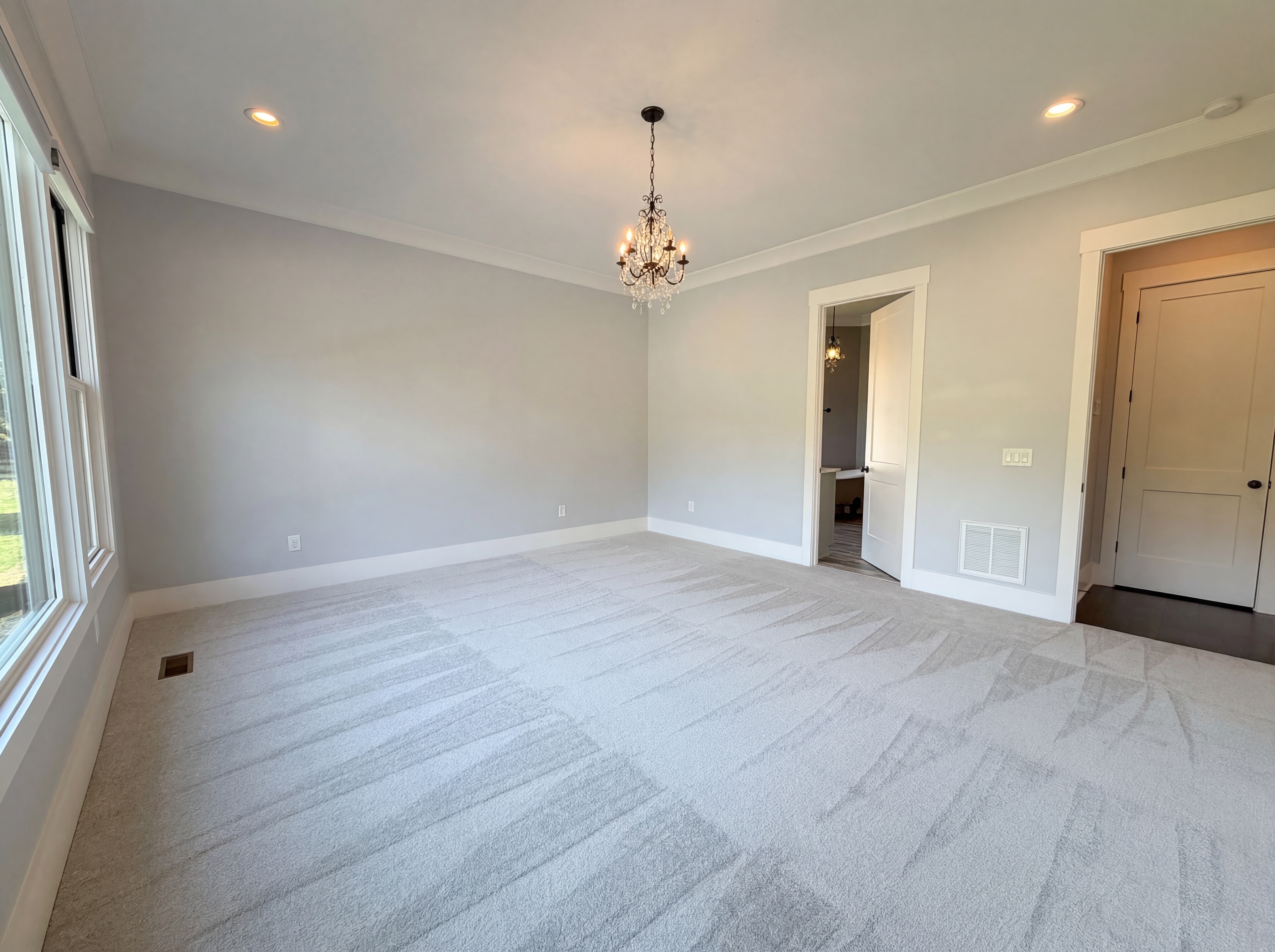 Photo 4 of 54 of 4450 Savage Pointe Dr, Franklin, TN
