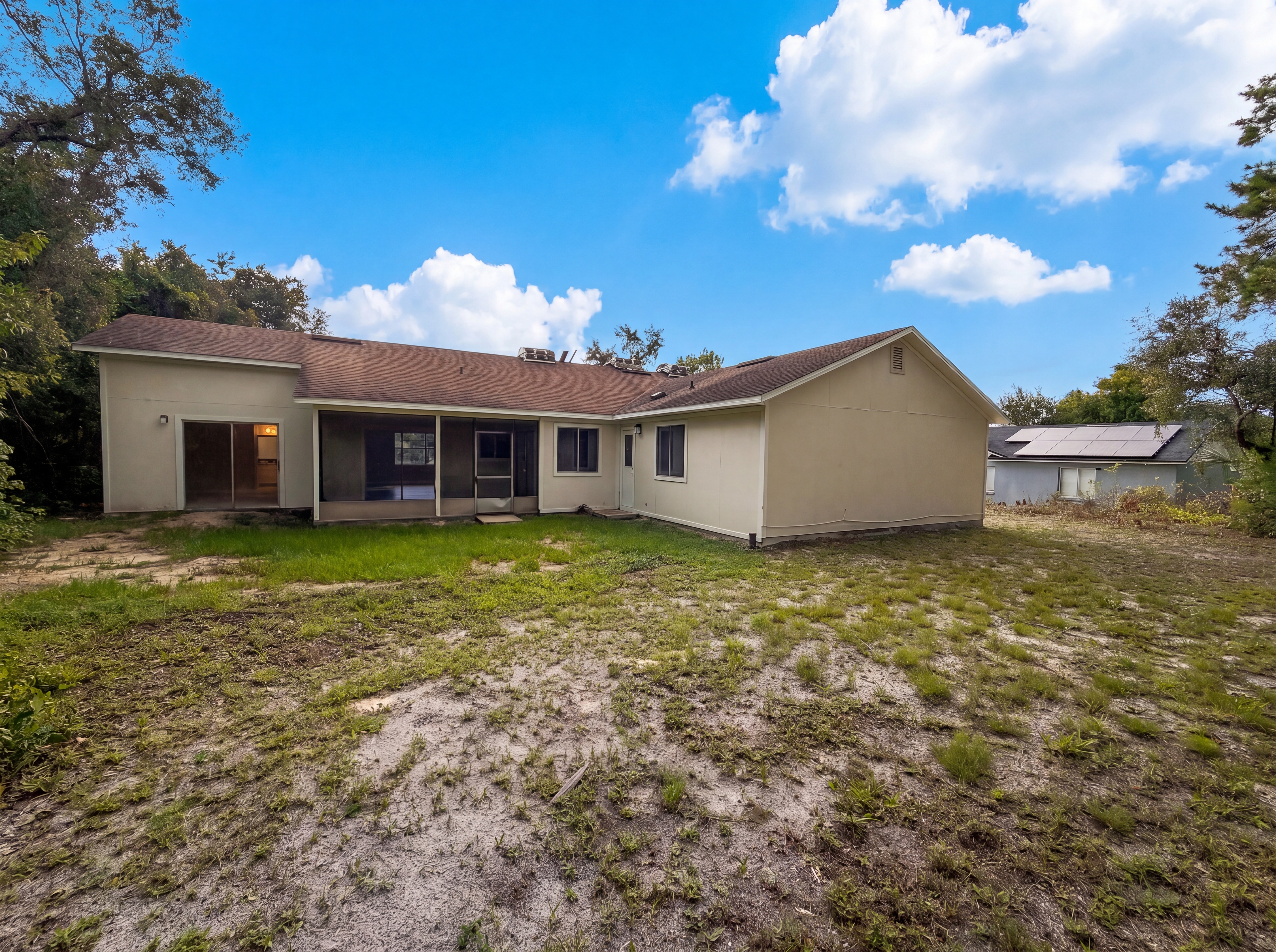 Photo 5 of 18 of 3143 Boxelder St, Deltona, FL