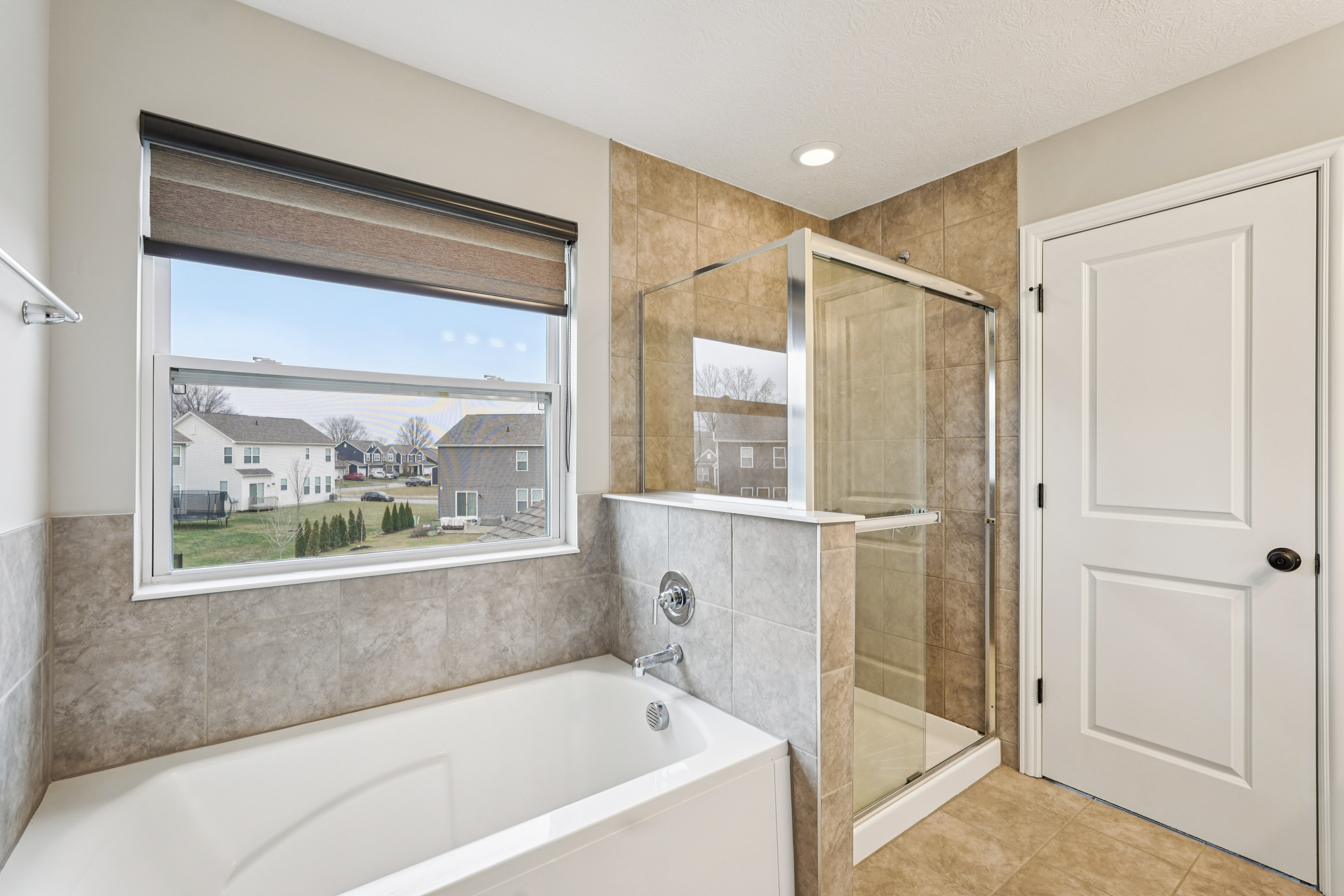 Photo 6 of 36 of 617 Big Stone Dr, Sunbury, OH