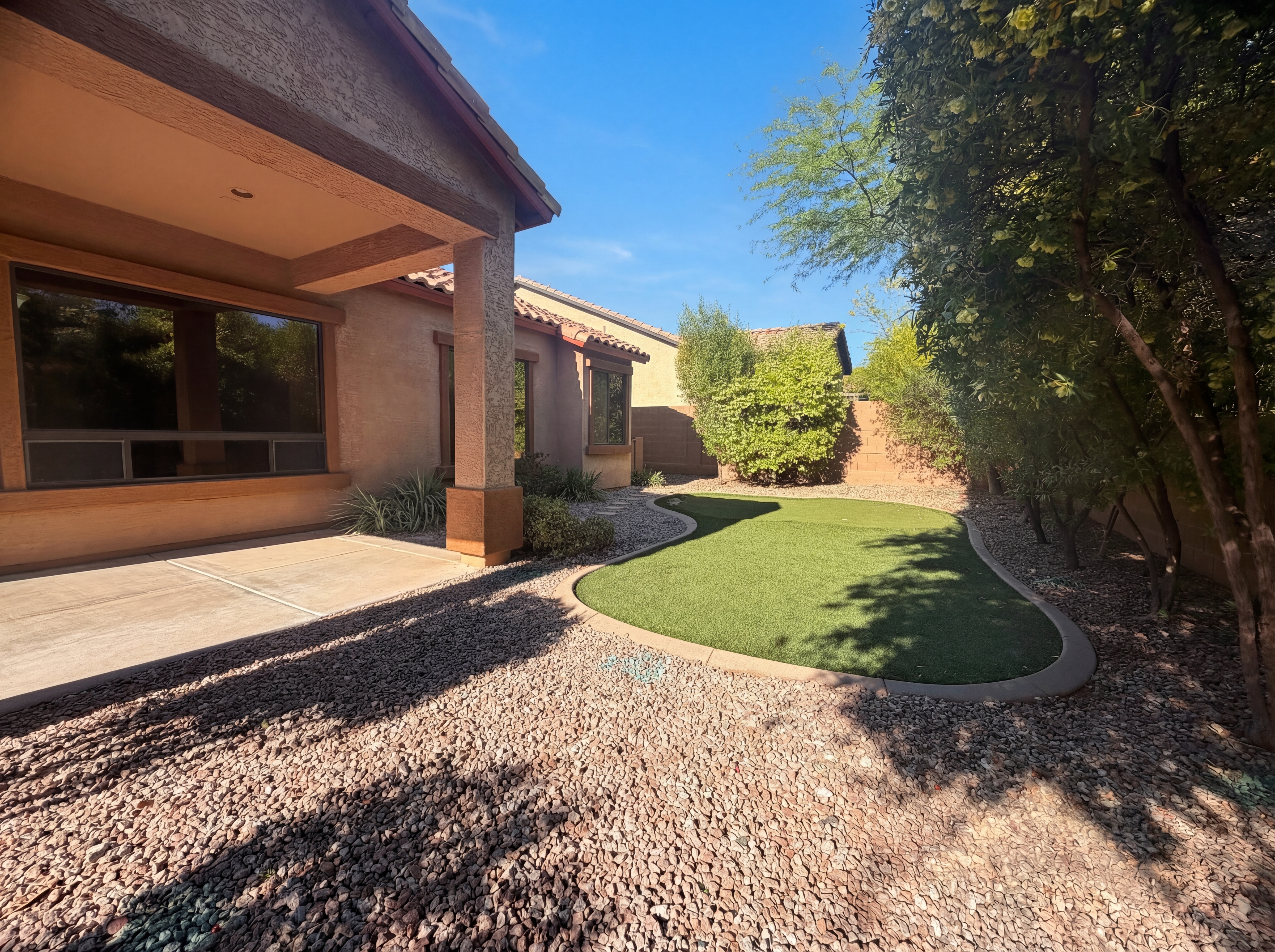 Photo 5 of 18 of 6915 E Portia St, Mesa, AZ