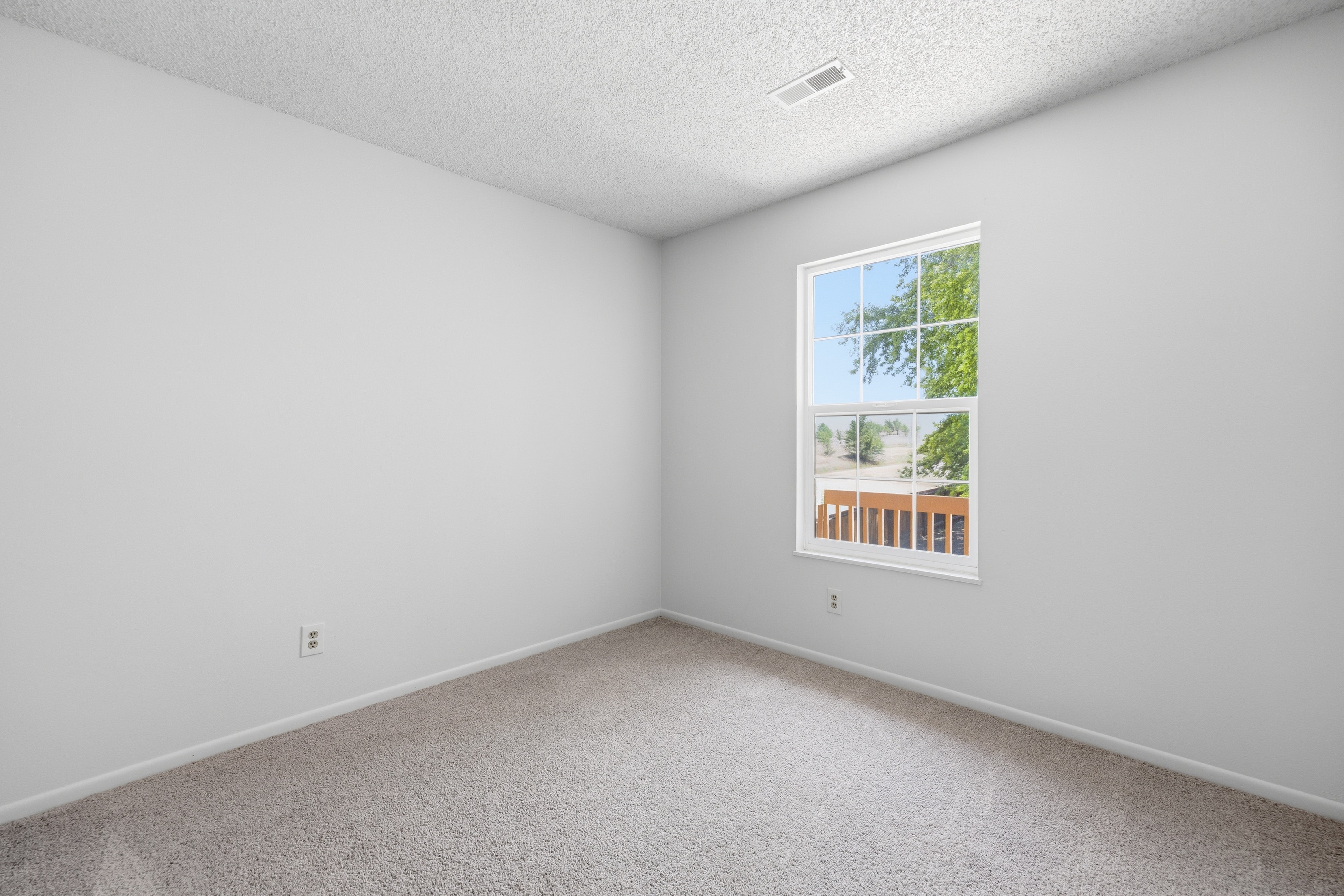 Photo 20 of 34 of 6601 Bobtail Dr, Colorado Springs, CO