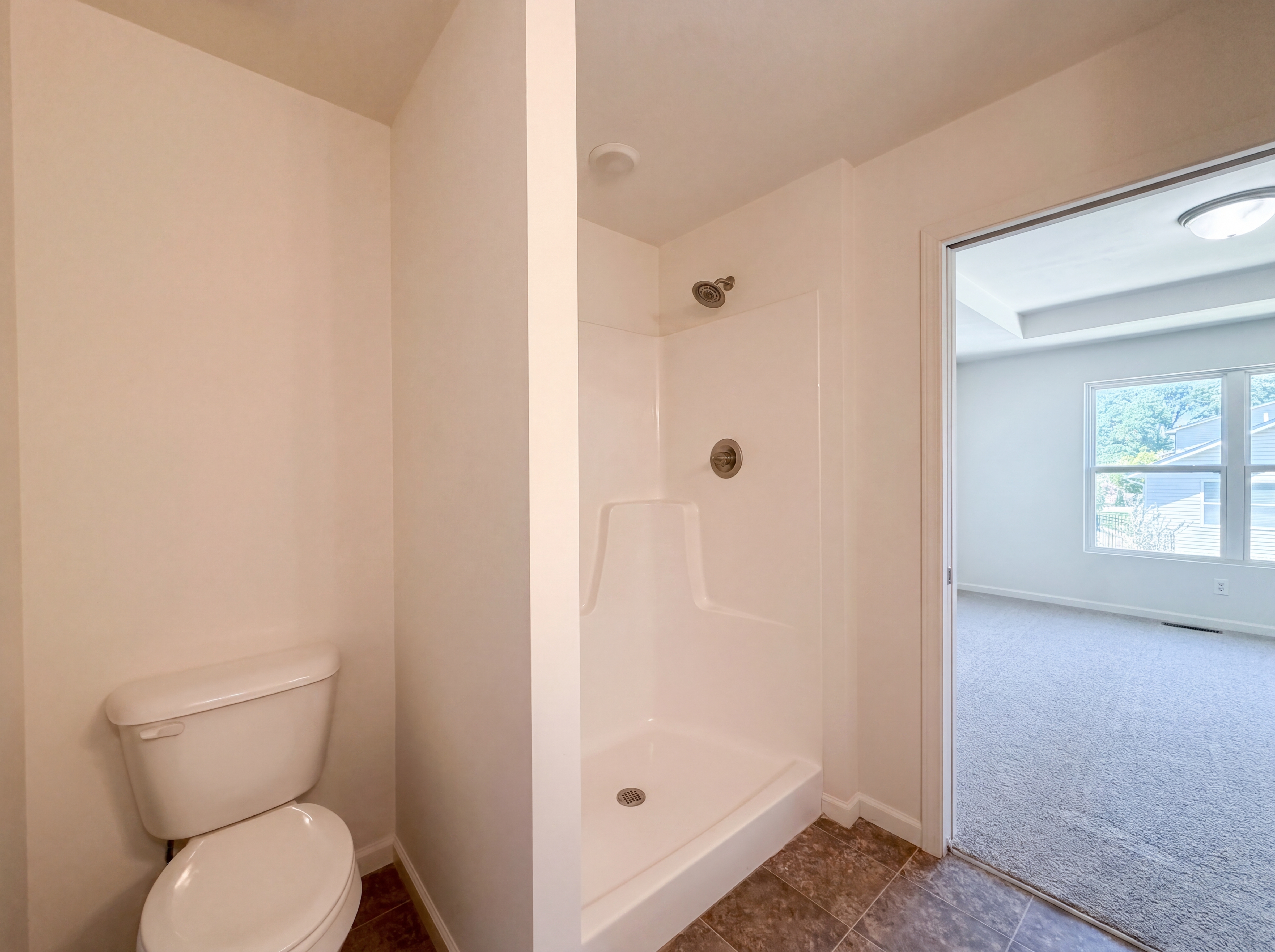 Photo 12 of 22 of 7932 Laurel Flats Dr, Caseyville, IL