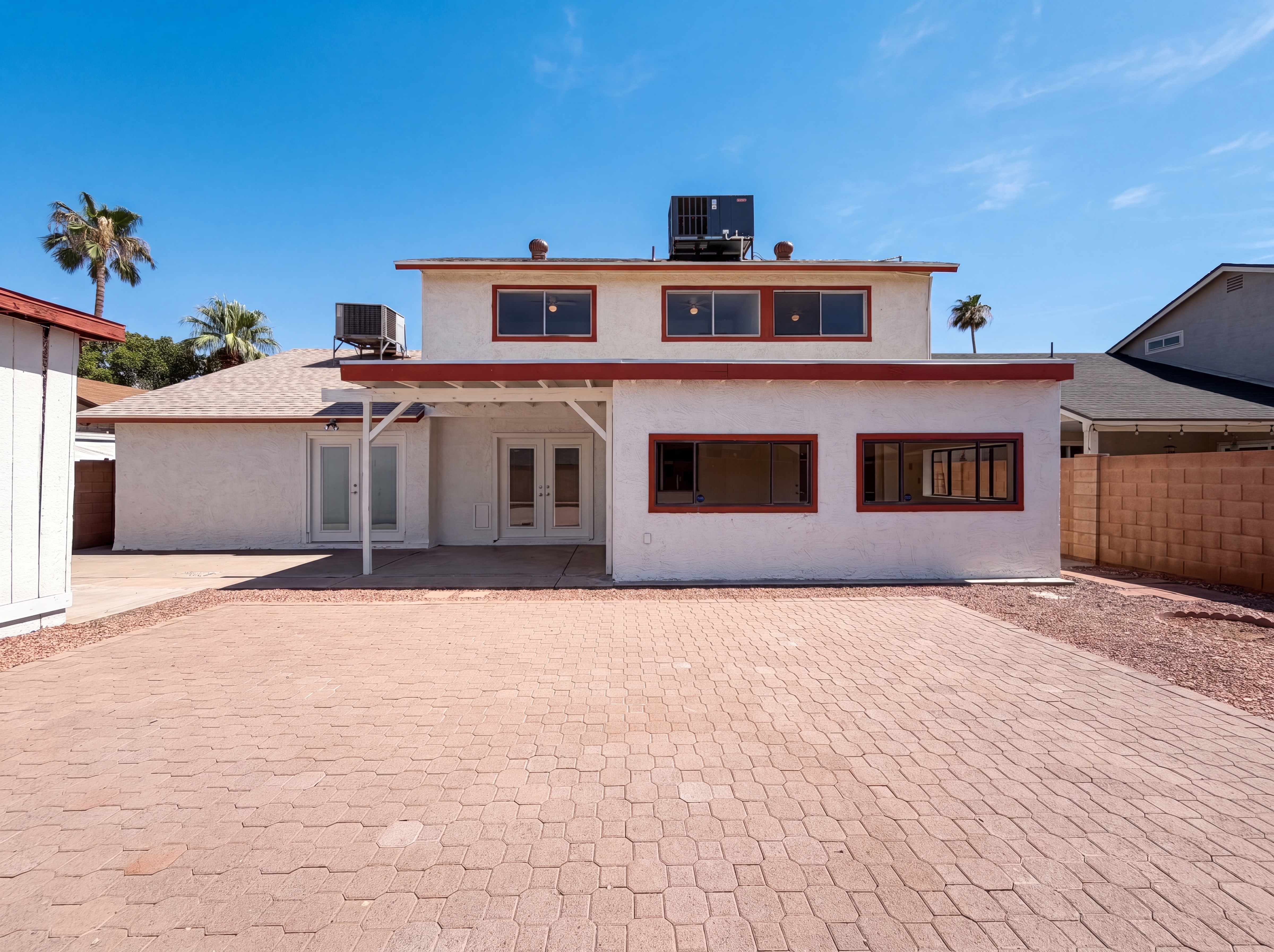Photo 5 of 26 of 4260 E Vineyard Rd, Phoenix, AZ