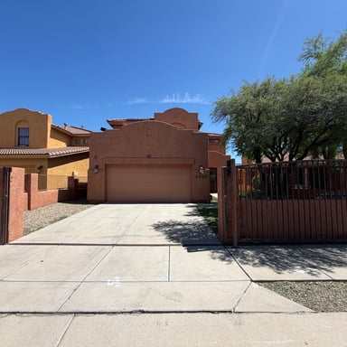 Property photo 1 of 4849 S Albacete Ave