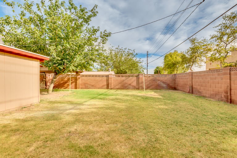 Photo 29 of 33 - 1028 N Dakota St, Chandler, AZ 85225