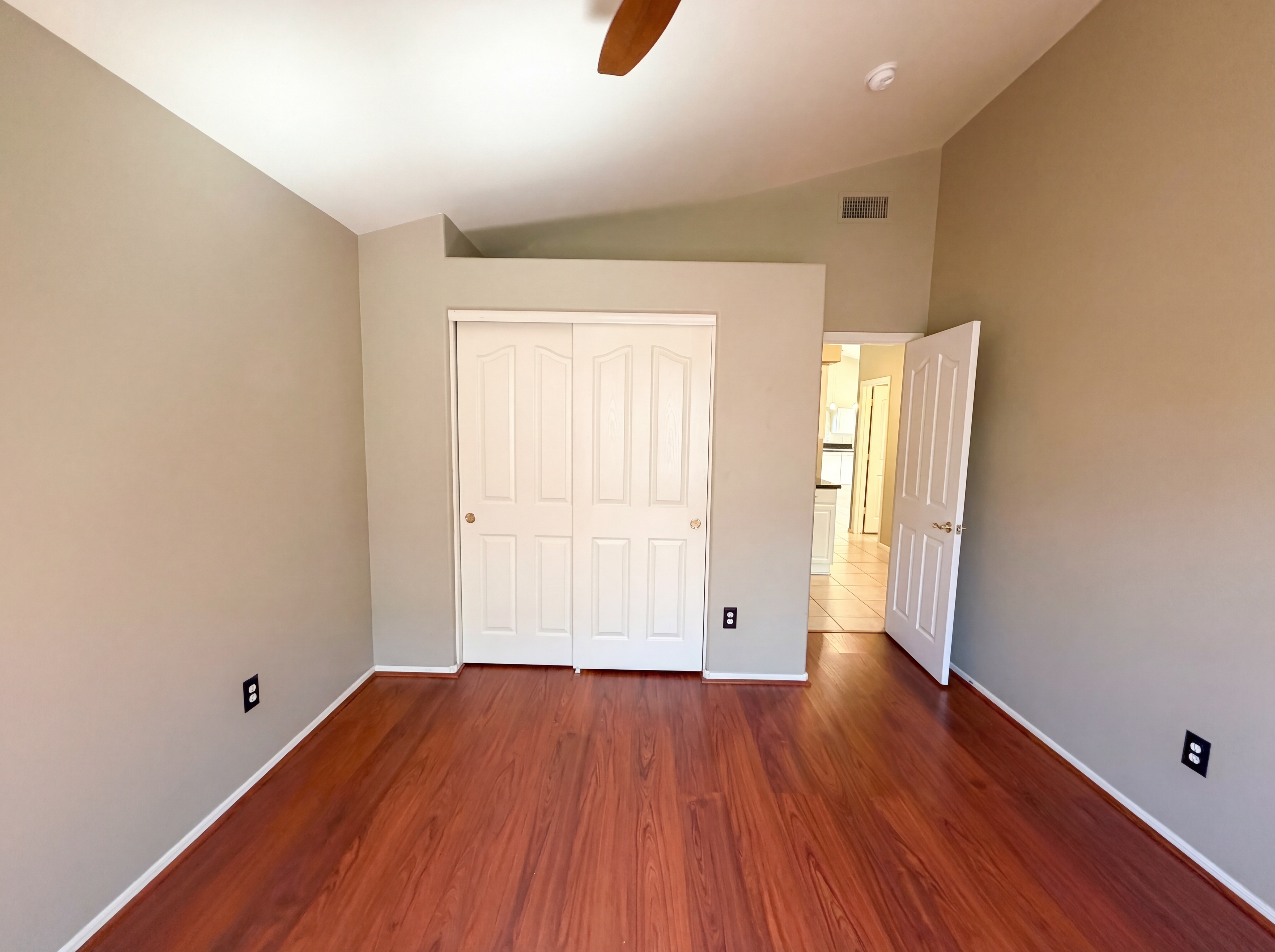 Photo 4 of 31 of 28825 N 45th St, Cave Creek, AZ