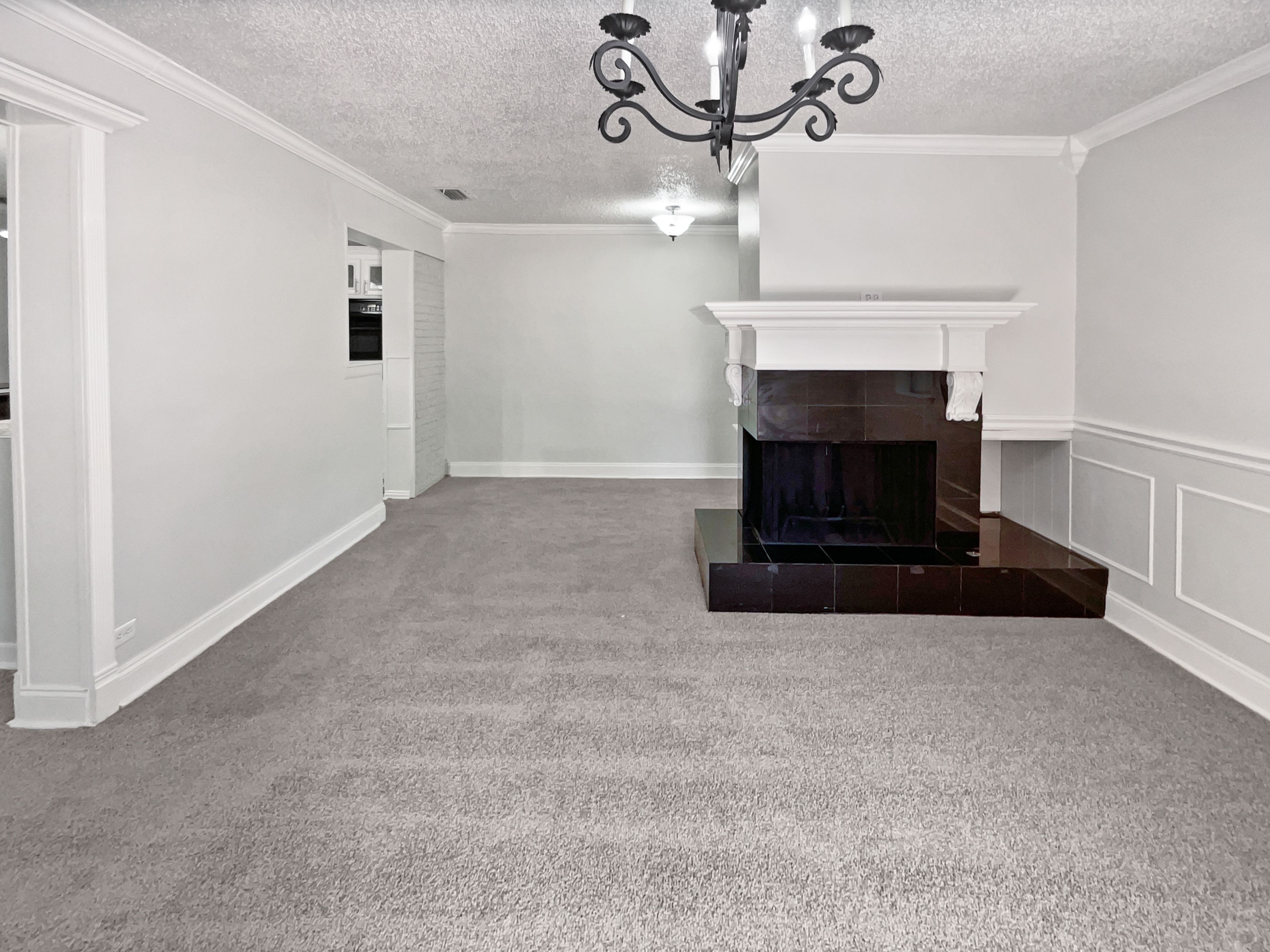 Photo 3 of 18 of 103 Comanche Ct, Waxahachie, TX