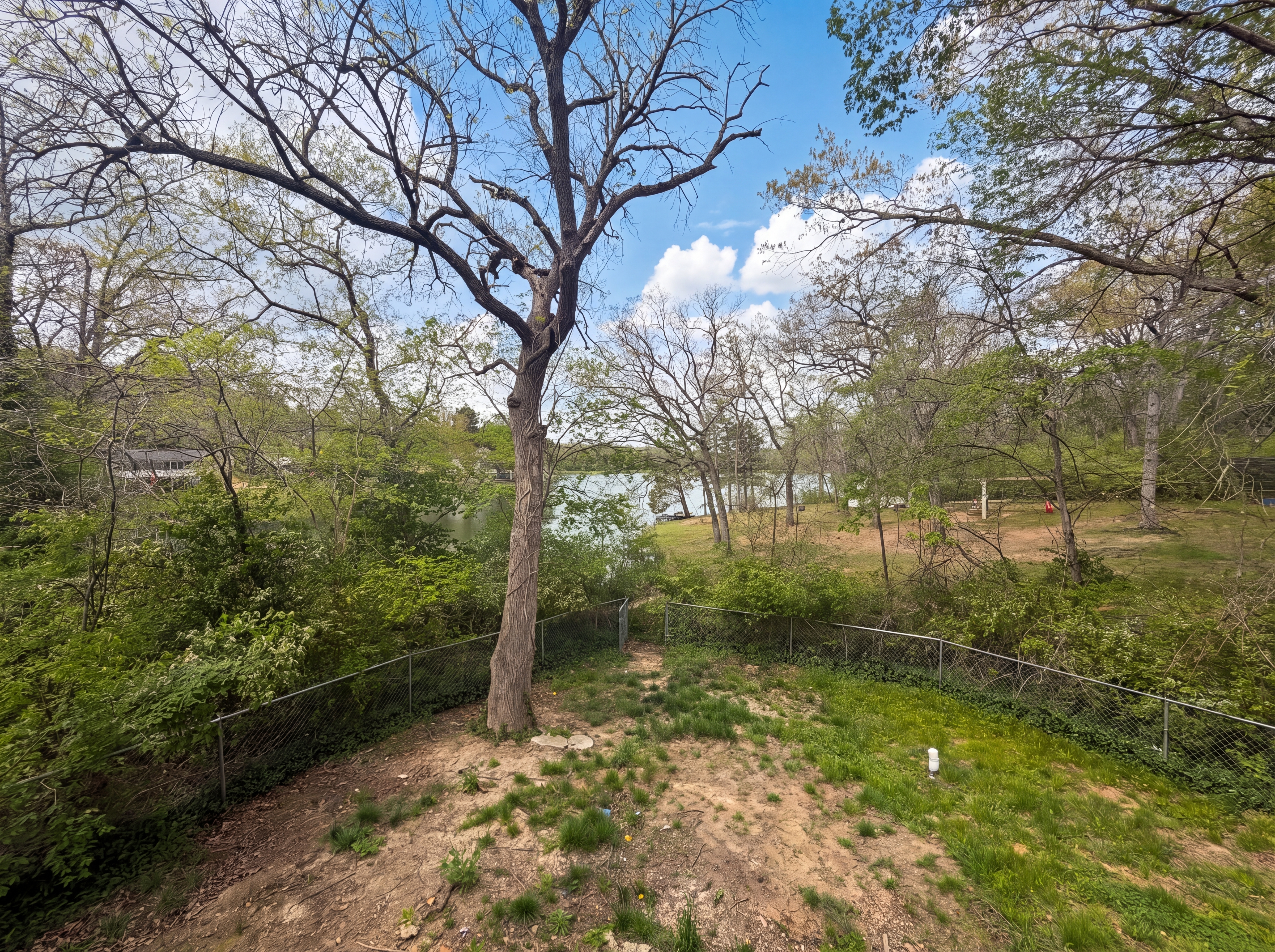 Photo 16 of 17 of 8479 Lake Dr, Cedar Hill, MO